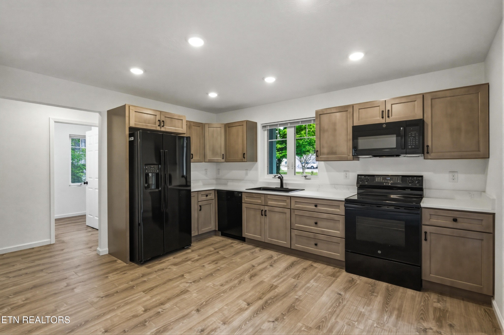 4th image of 514 Church St, Vonore, TN 37885 | MLS# 3499868