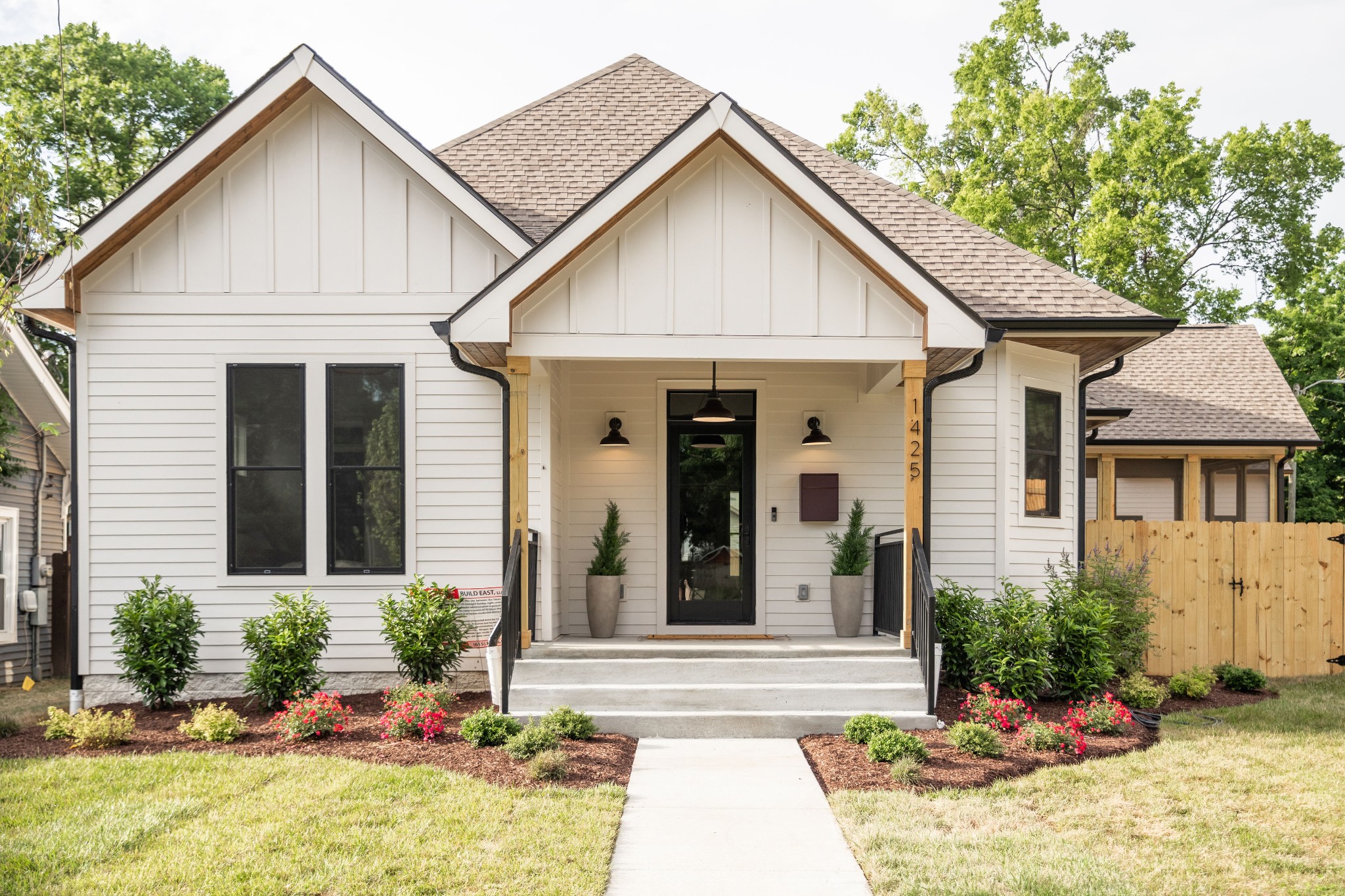 Homes for sale in Nashville, TN | 1425 Franklin Ave, Nashville, TN 37206 | MLS# 3213401