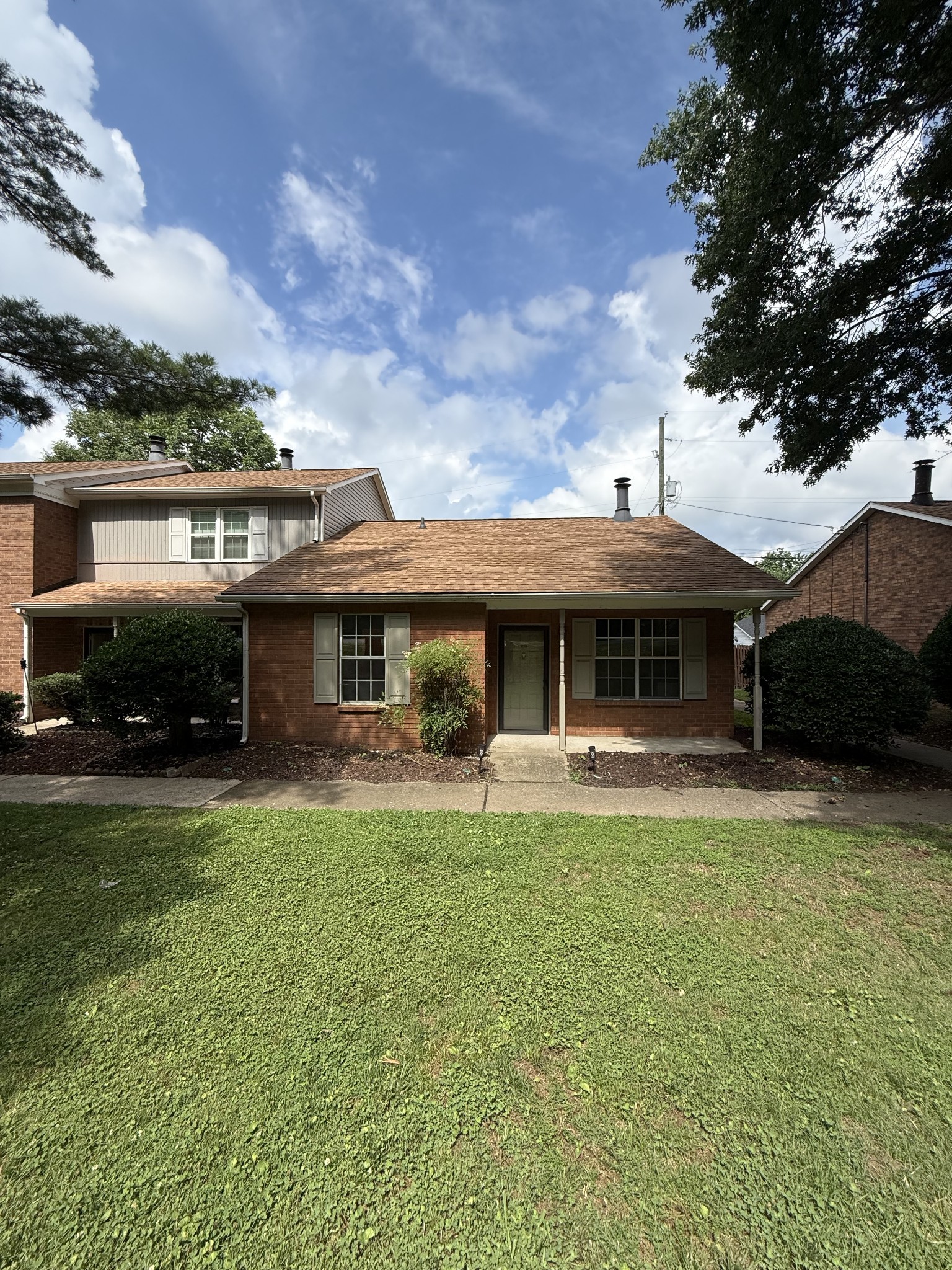 Homes for sale in Hendersonville, TN | 430 Walton Ferry Rd #1607, Hendersonville, TN 37075 | MLS# 3205393