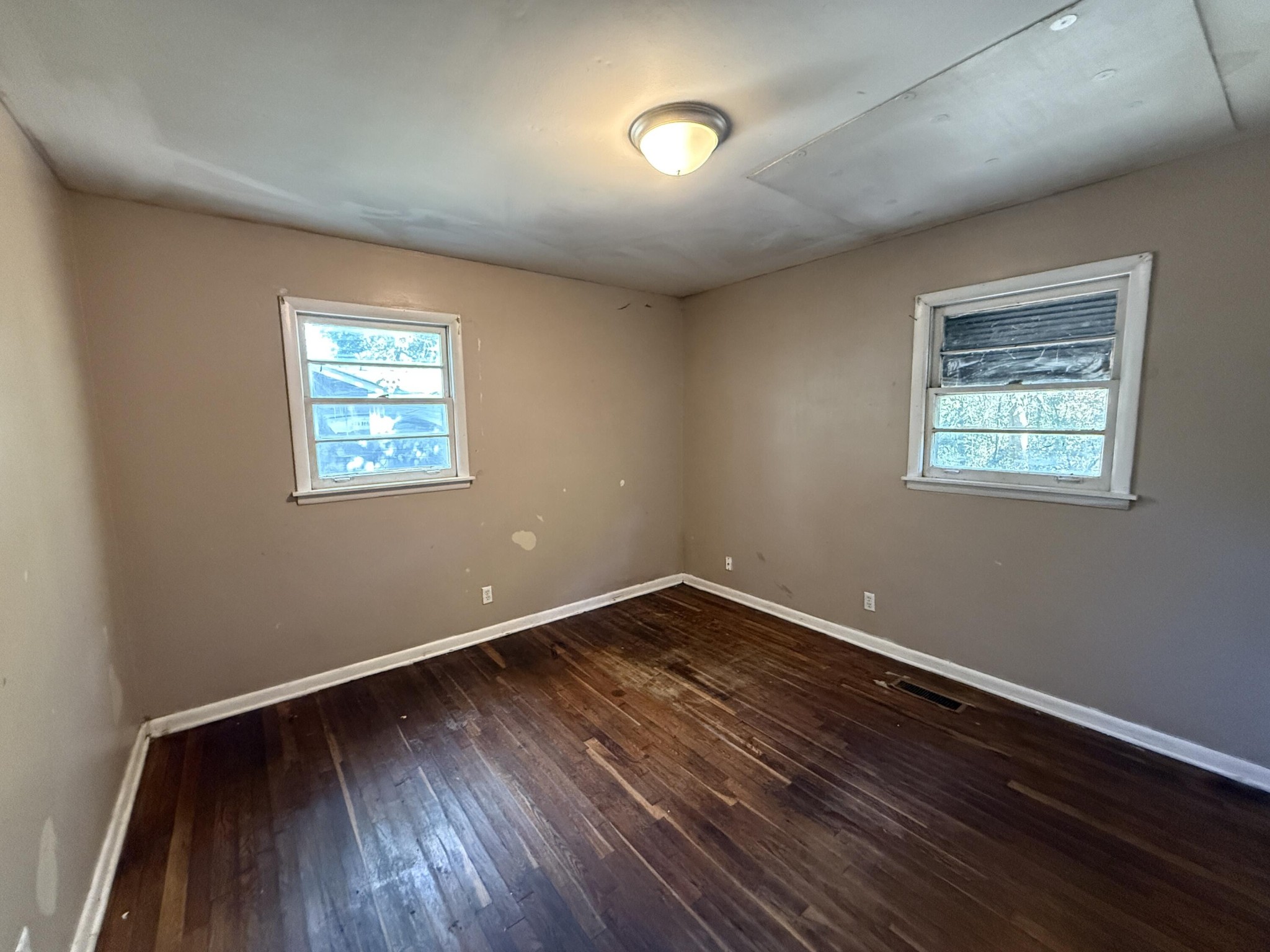 Homes for sale in Chattanooga, TN | 5220 Fagan Street, Chattanooga, TN 37410 | MLS# 3229271