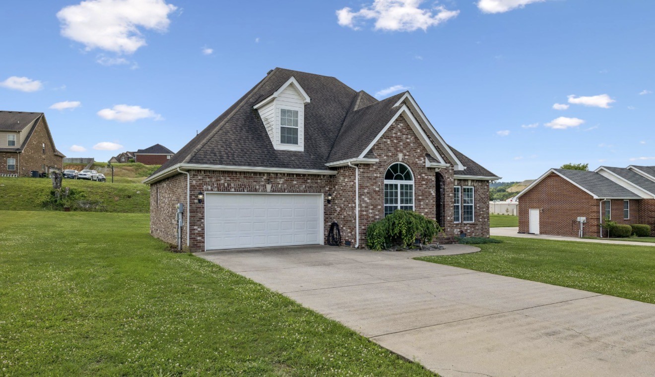 Homes for sale in Woodbury, TN | 145 Auburn Hills Dr, Woodbury, TN 37190 | MLS# 3205343