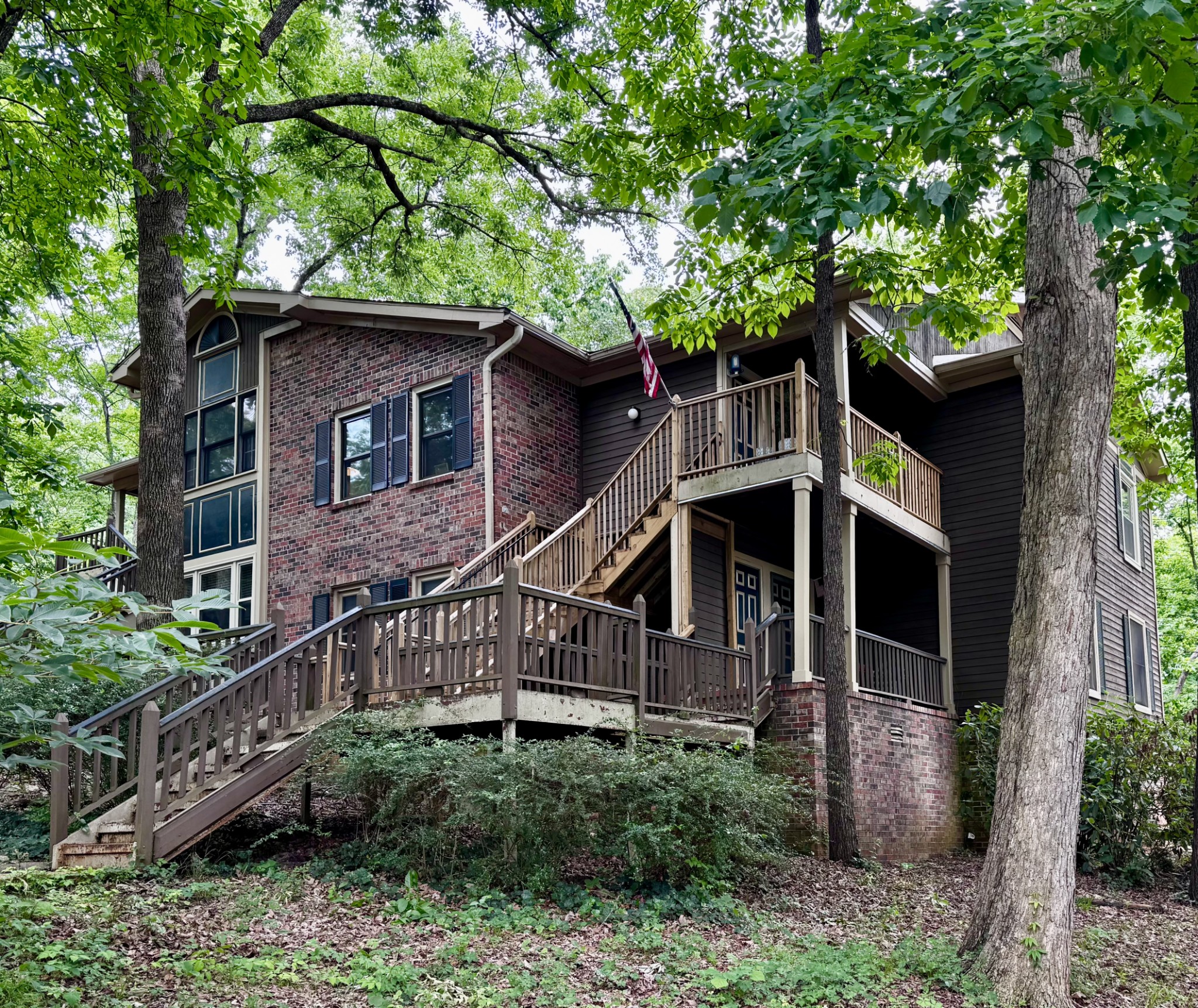 Homes for sale in Huntsville, AL | 2002 Greenwood Pl Sw, Huntsville, AL 35802 | MLS# 3205959