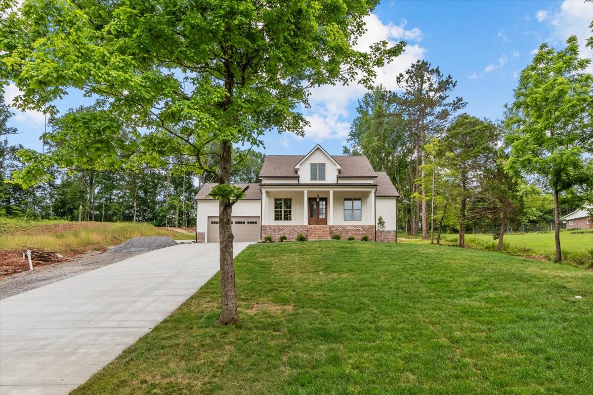 Homes for sale in Erin, TN | 171 Roby Dr, Erin, TN 37061 | MLS# 3206835