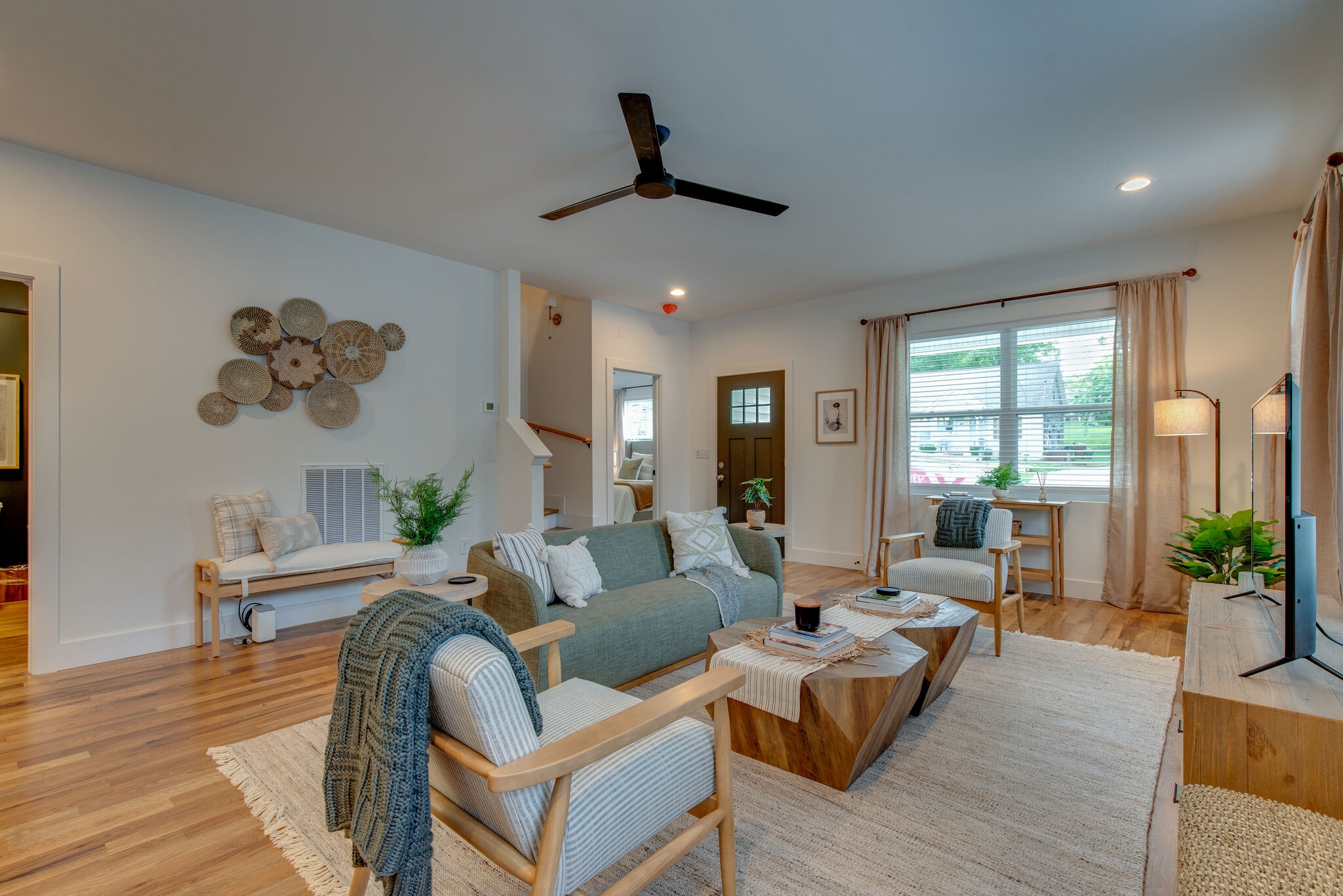 3rd image of 406 Myrtle St, Nashville, TN 37206 | MLS# 3213630