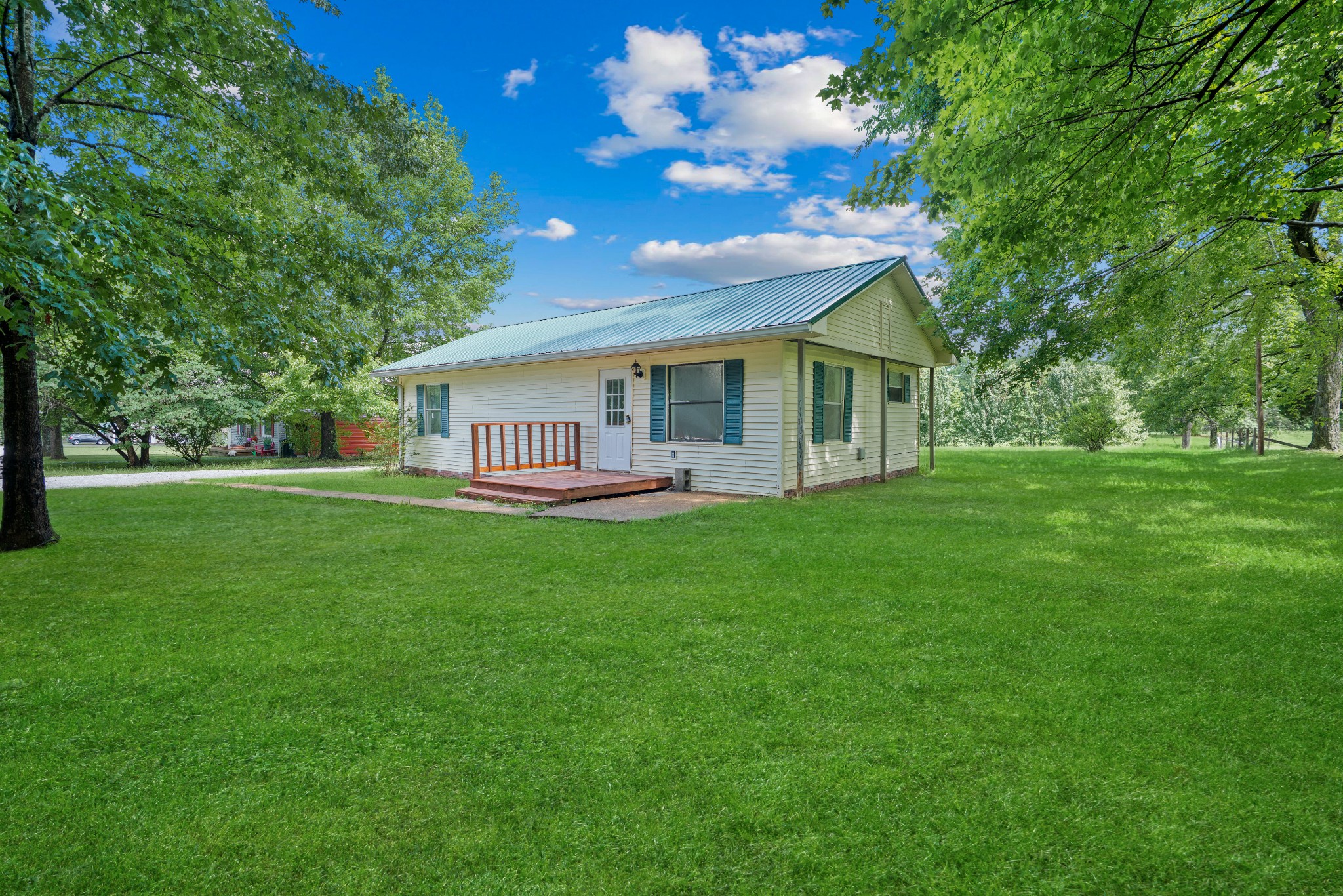 Homes for sale in New Johnsonville, TN | 284 Watts Rd, New Johnsonville, TN 37134 | MLS# 3214627
