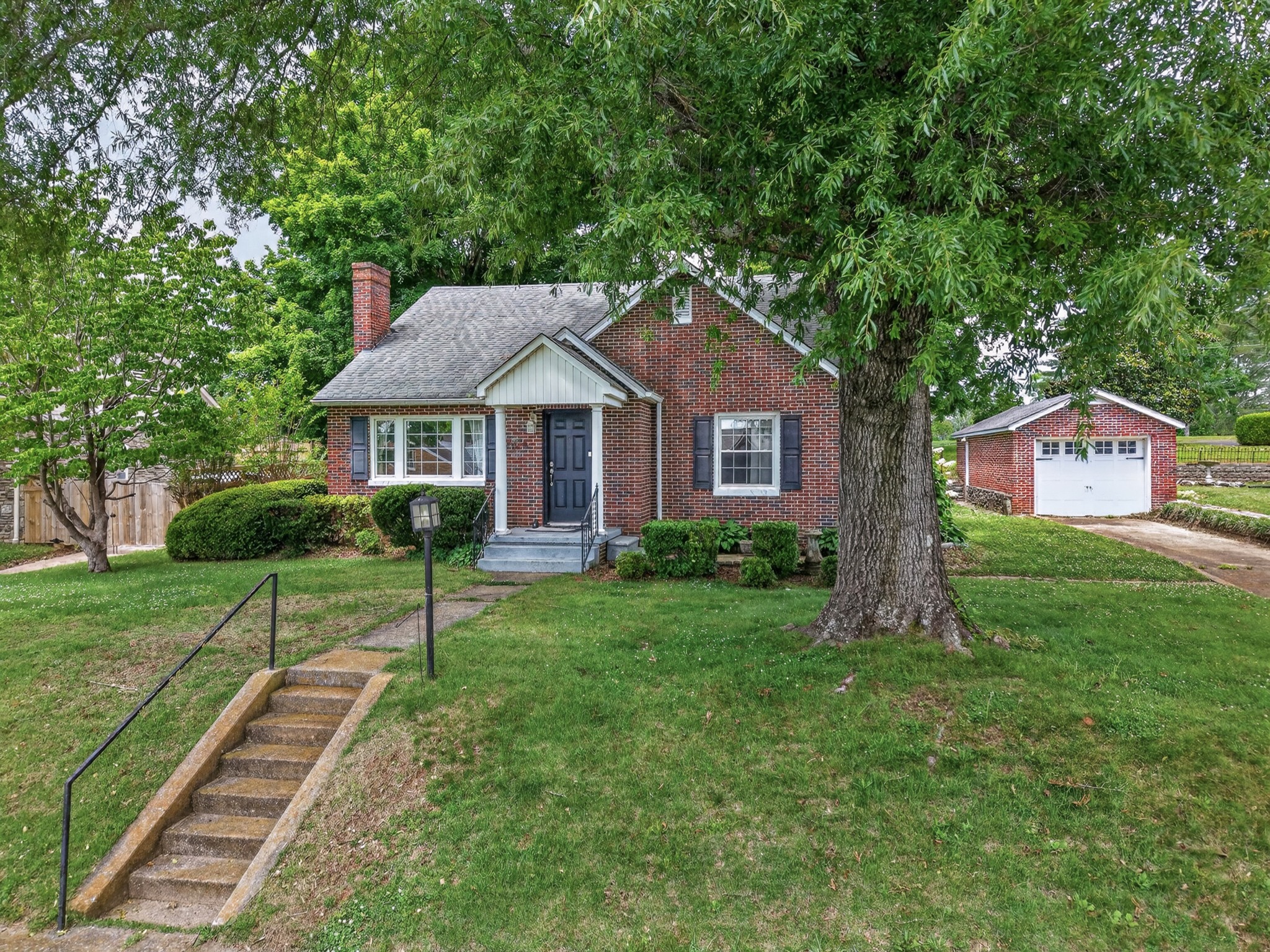Homes for sale in Fayetteville, TN | 502 4th Ave, Fayetteville, TN 37334 | MLS# 3223033