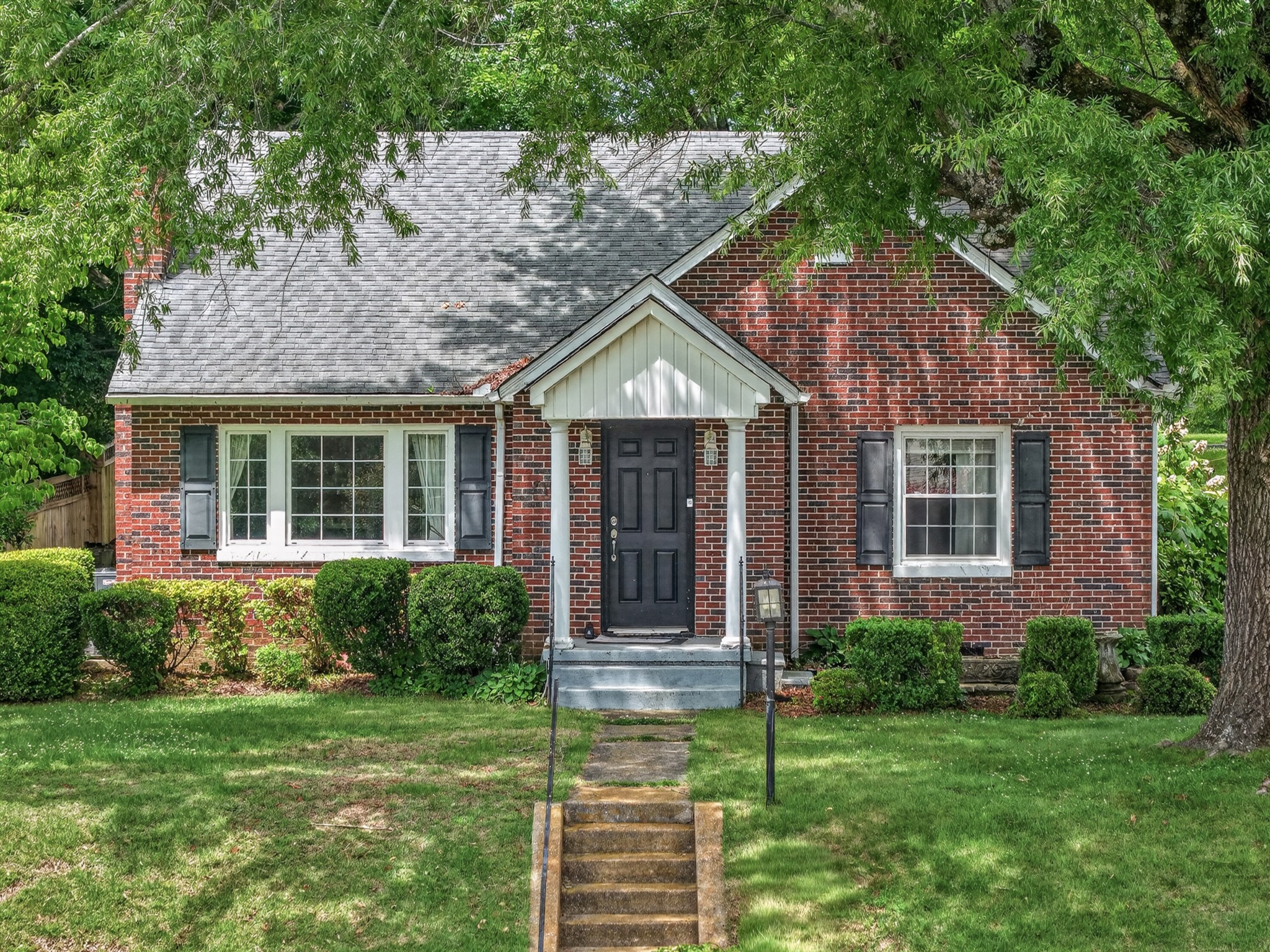Homes for sale in Fayetteville, TN | 502 4th Ave, Fayetteville, TN 37334 | MLS# 3223033