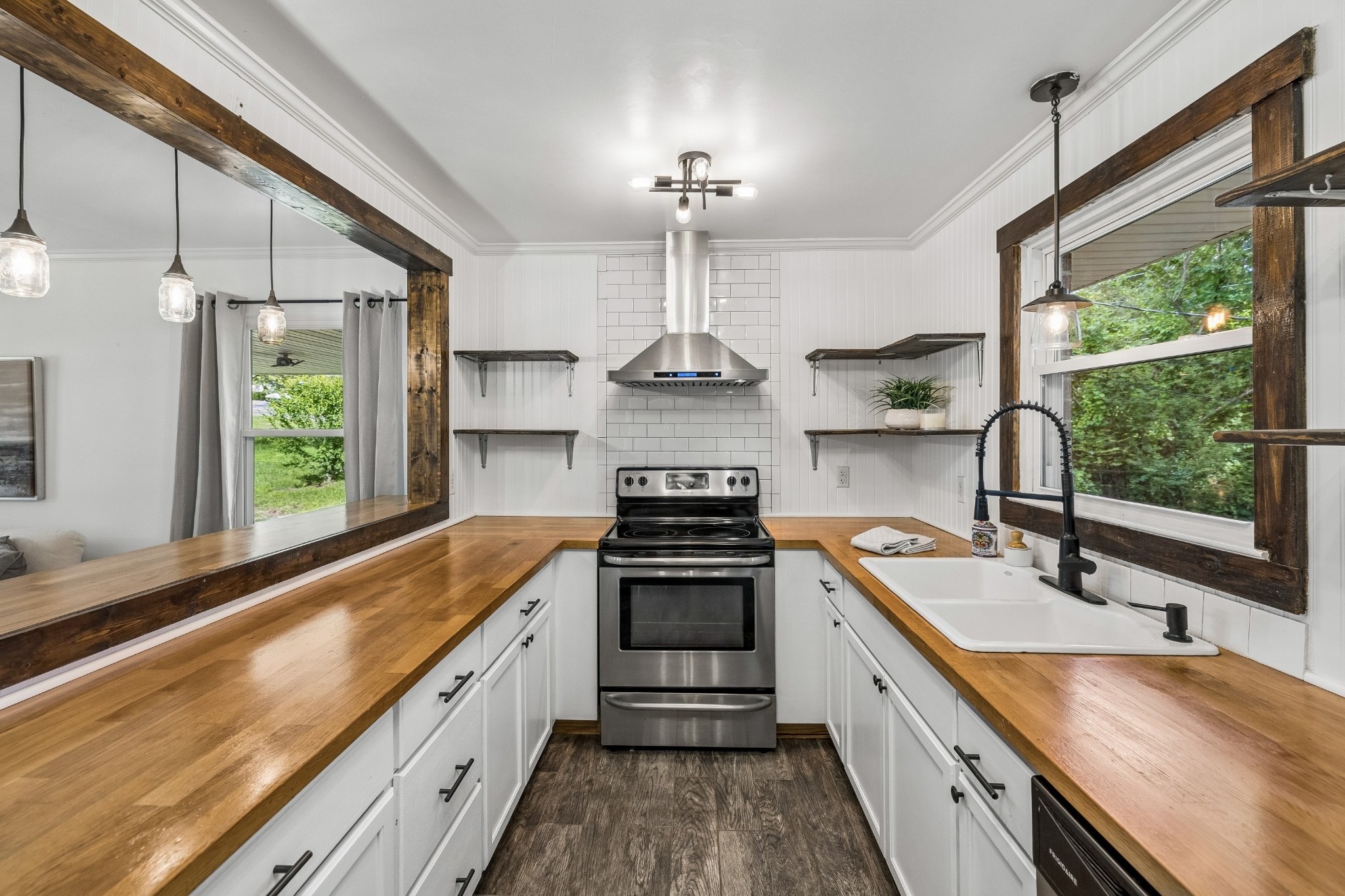 Homes for sale in Ashland City, TN | 104 Miller Plaza, Ashland City, TN 37015 | MLS# 3231851