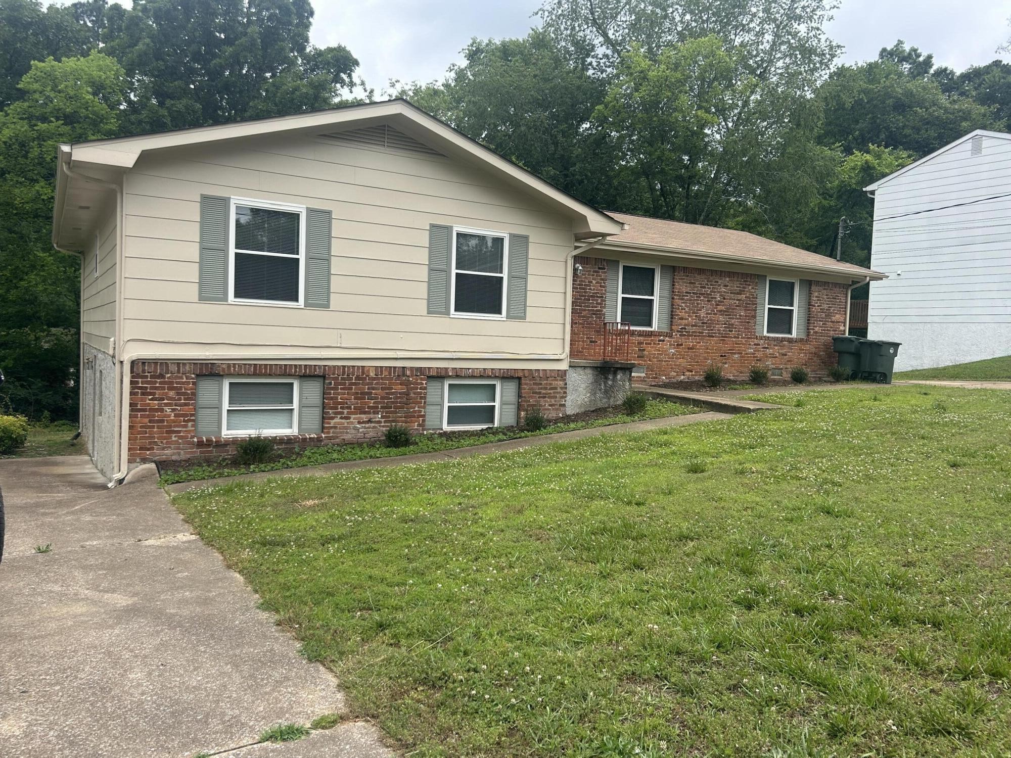 Homes for sale in Hixson, TN | 5758 Taggart Dr, Hixson, TN 37343 | MLS# 3261910