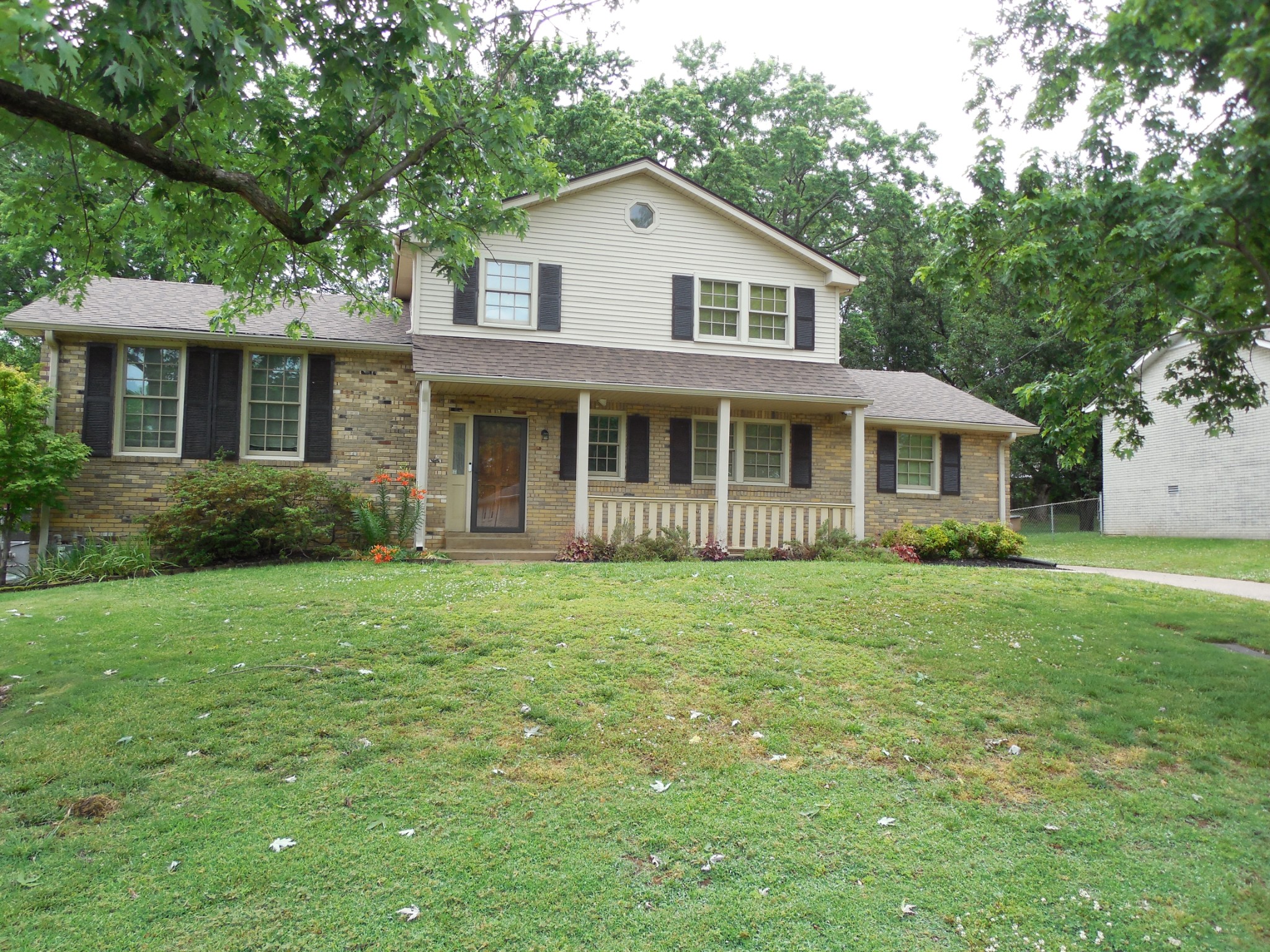 Homes for sale in Nashville, TN | 5124 Brucewood Dr, Nashville, TN 37211 | MLS# 3220324