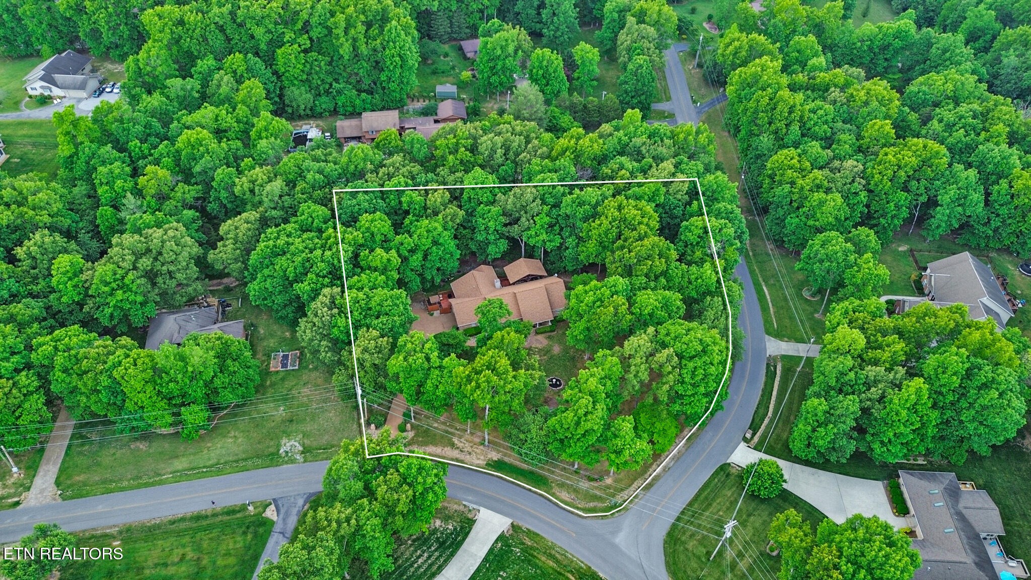 3rd image of 30 Laurel Circle, Crossville, TN 38555 | MLS# 3520641