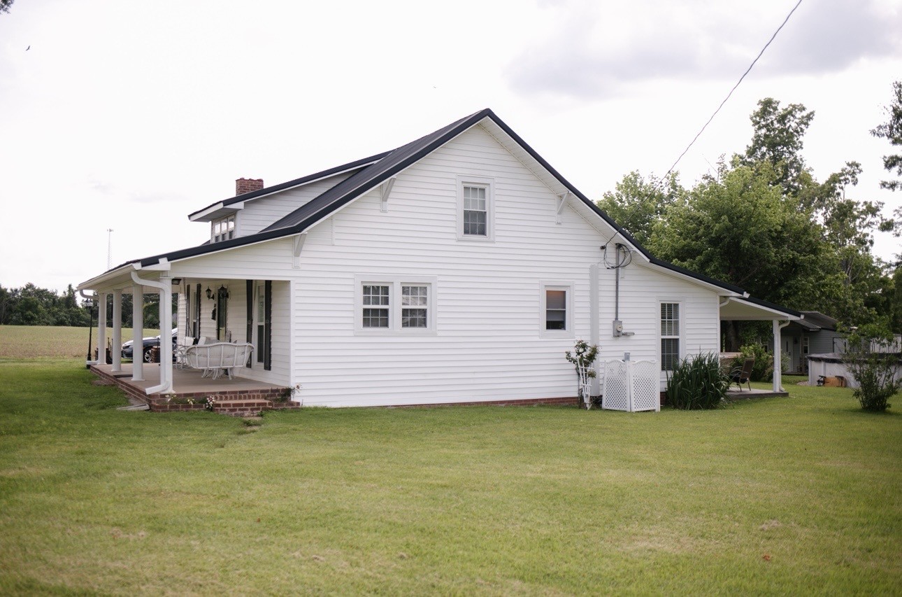 Homes for sale in Bethpage, TN | 1100 Harve Brown Rd, Bethpage, TN 37022 | MLS# 3225278