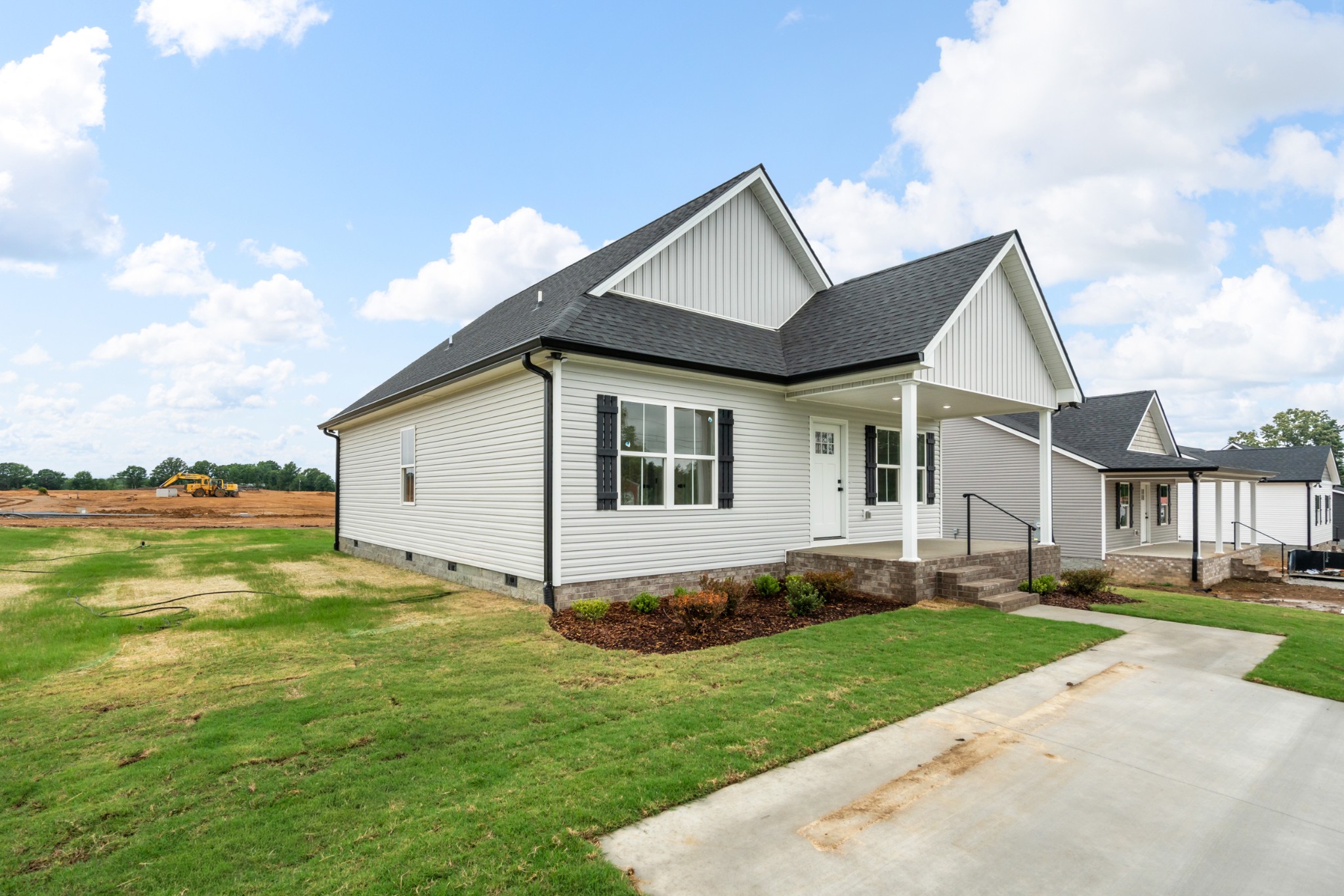 Homes for sale in Mc Ewen, TN | 929 Wilkie St N, Mc Ewen, TN 37101 | MLS# 3225013