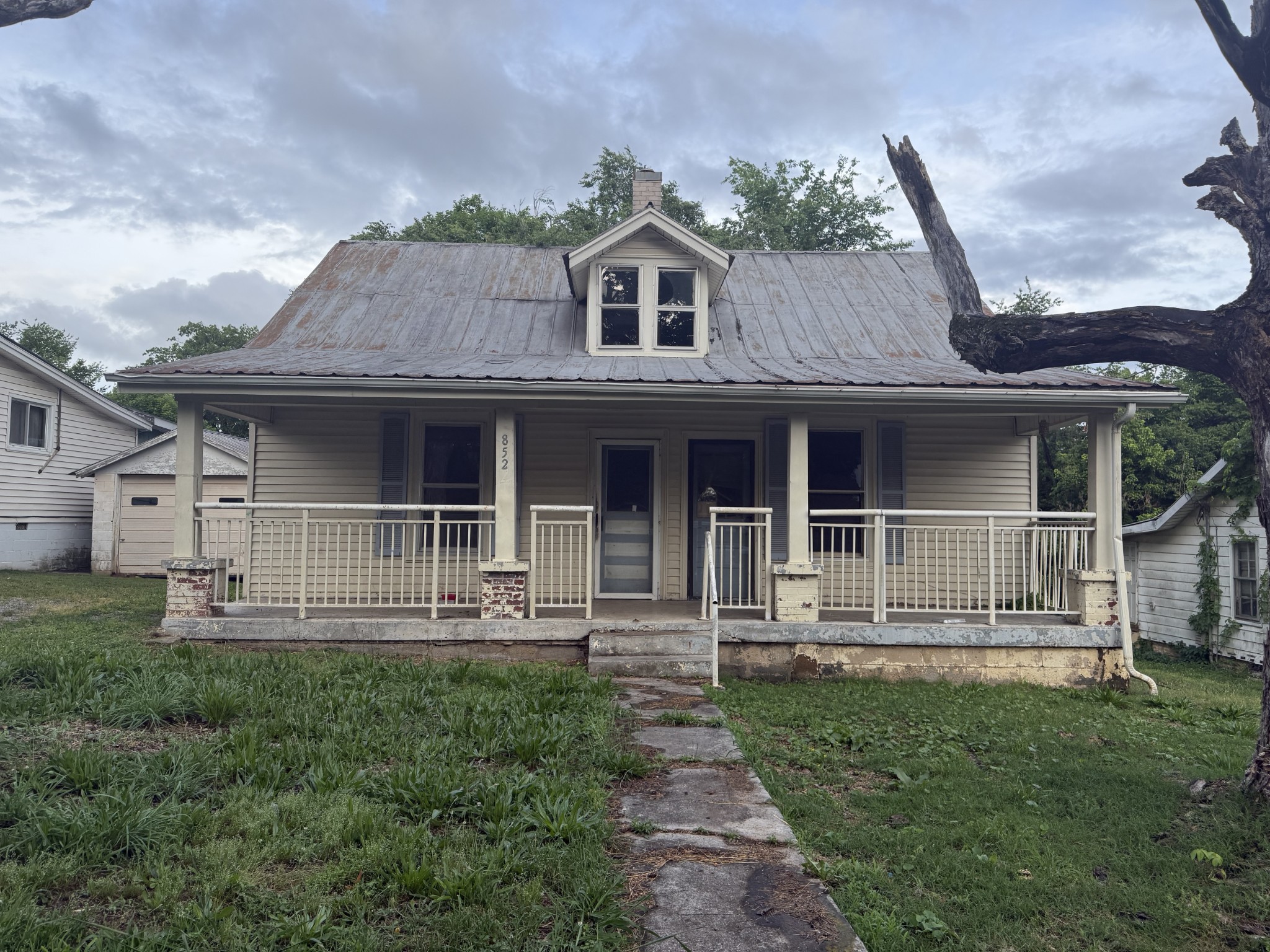 Homes for sale in Springfield, TN | 852 N Brown St, Springfield, TN 37172 | MLS# 3225451