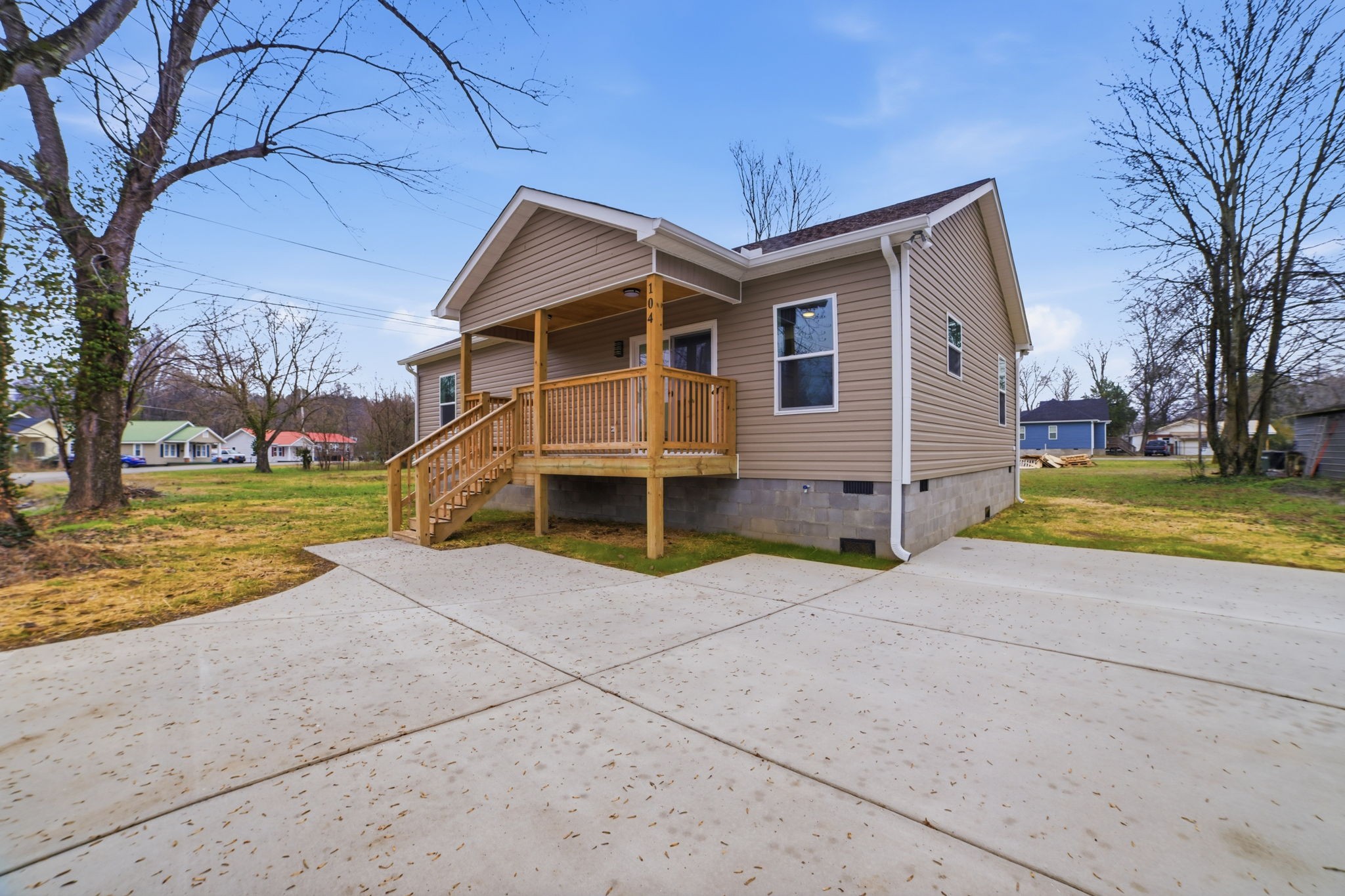 Homes for sale in Waverly, TN | 104 Fairground Dr, Waverly, TN 37185 | MLS# 3225696