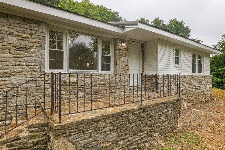 Homes for sale in Fayetteville, TN | 253 Shelbyville Hwy, Fayetteville, TN 37334 | MLS# 3225801