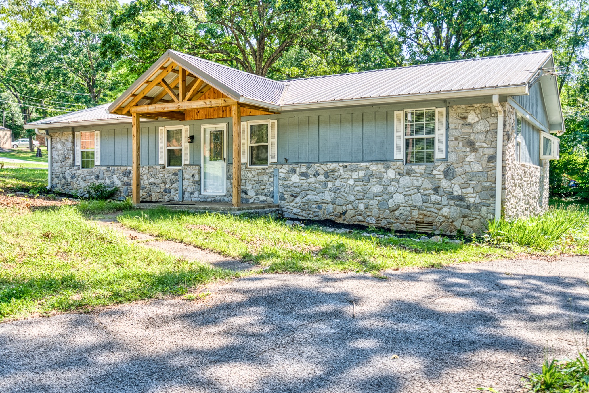 Homes for sale in Russellville, KY | 124 Cumberland Dr, Russellville, KY 42276 | MLS# 3226139