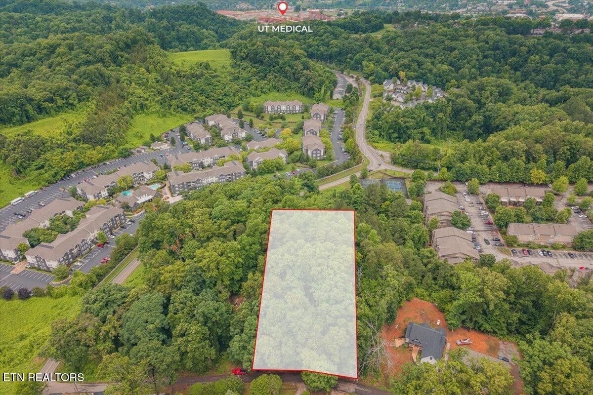 2nd image of 1215 Navy Dr, Knoxville, TN 37920 | MLS# 3304503