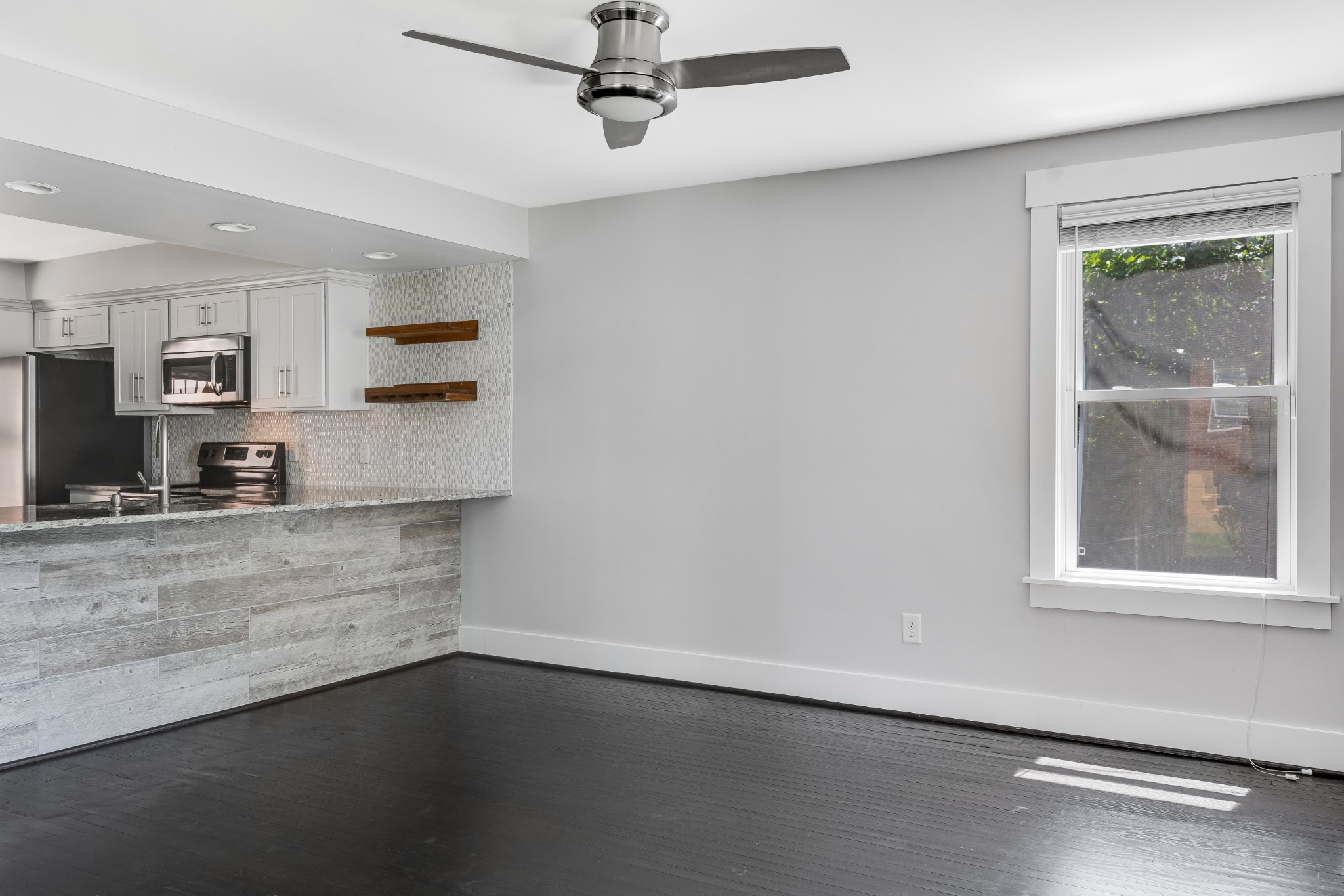 Homes for sale in Nashville, TN | 907 Burchwood Ave, Nashville, TN 37216 | MLS# 3228950
