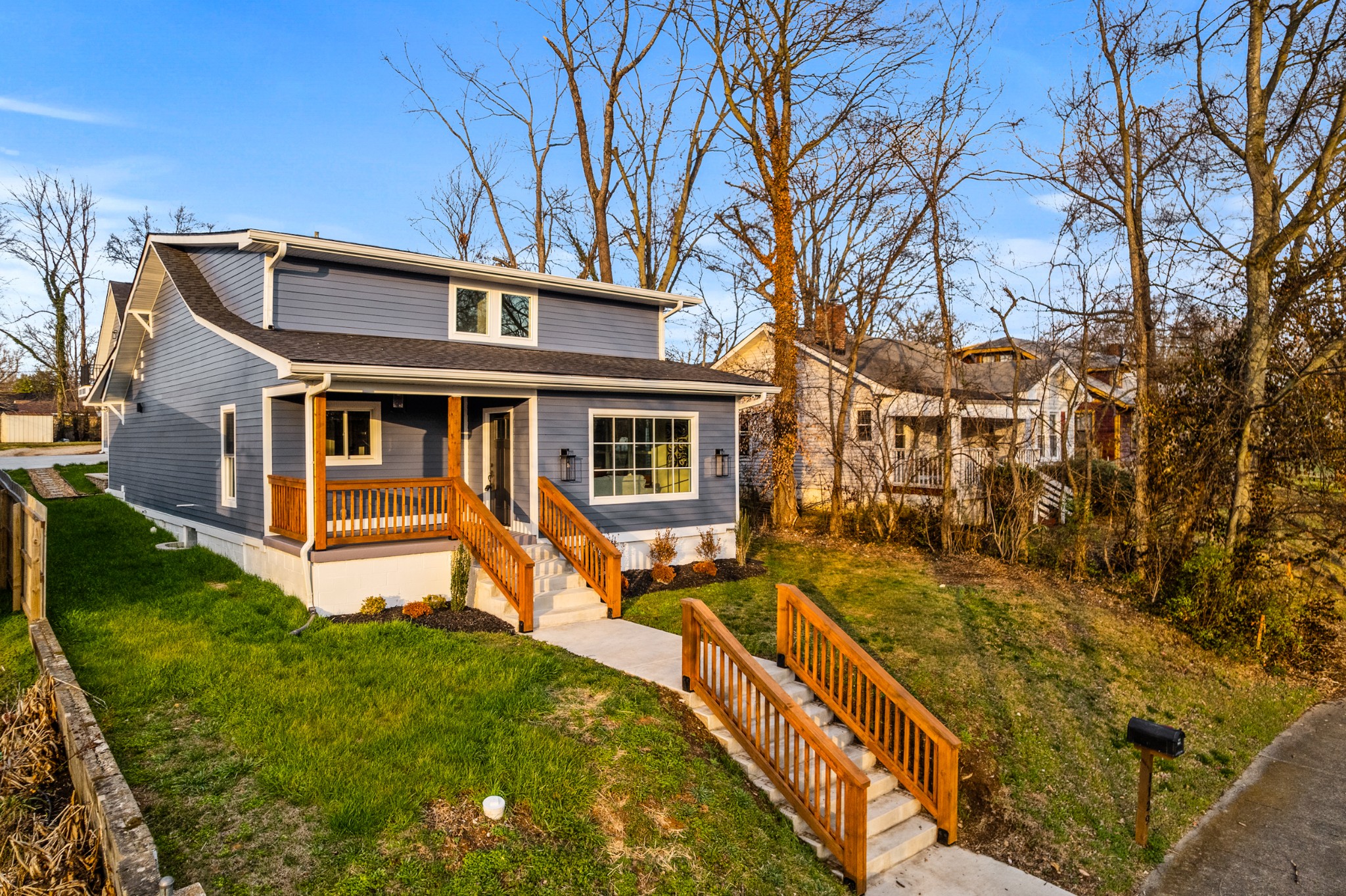 Homes for sale in Nashville, TN | 1129 Sharpe Ave, Nashville, TN 37206 | MLS# 3229164