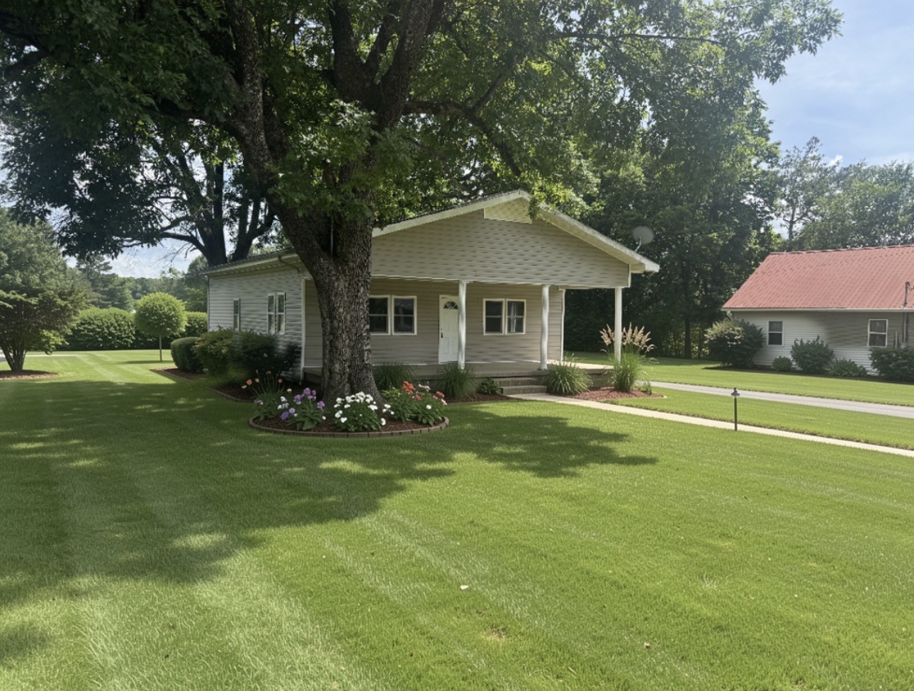 Homes for sale in New Johnsonville, TN | 8605 Old State Route 1, New Johnsonville, TN 37134 | MLS# 3229853