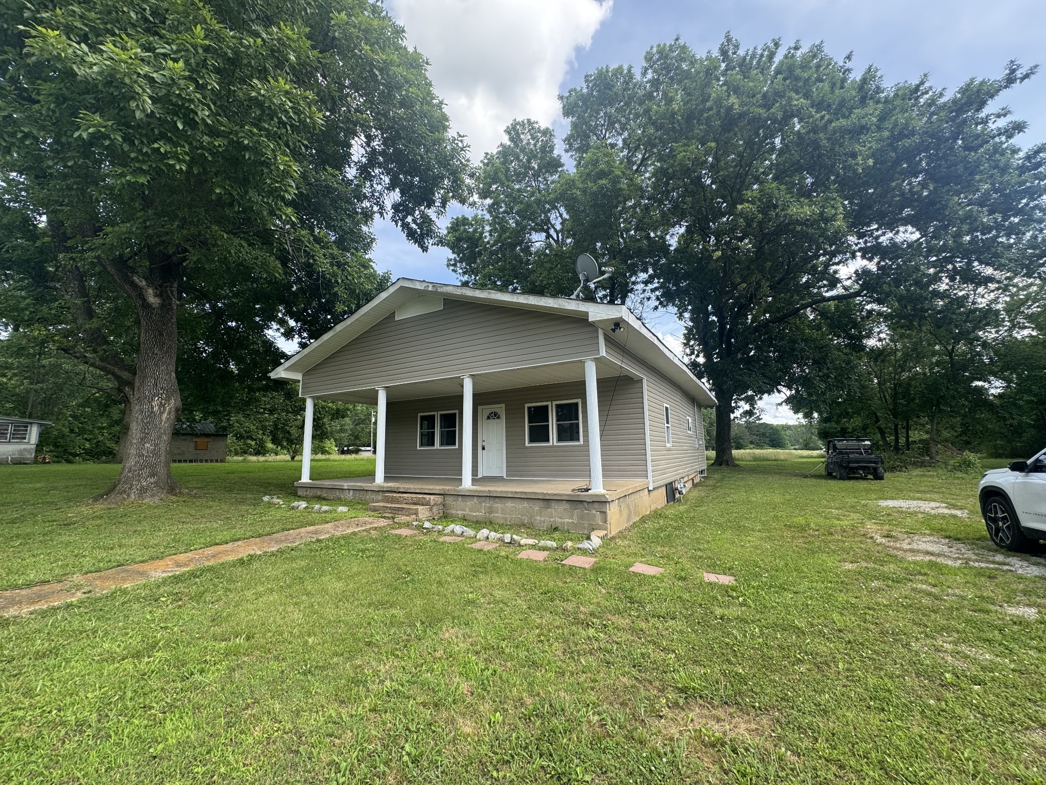 Homes for sale in New Johnsonville, TN | 8605 Old State Route 1, New Johnsonville, TN 37134 | MLS# 3229853