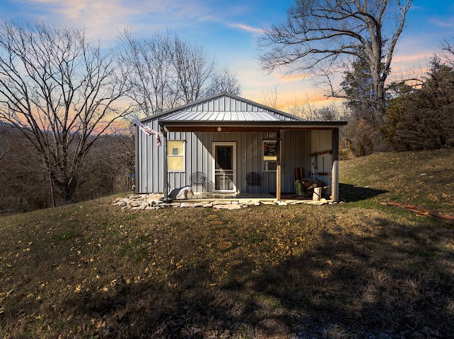 Homes for sale in Petersburg, TN | 474 Bartlett Hollow Rd, Petersburg, TN 37144 | MLS# 3233951