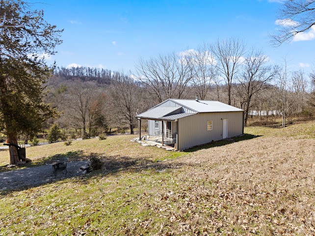 Homes for sale in Petersburg, TN | 474 Bartlett Hollow Rd, Petersburg, TN 37144 | MLS# 3233951