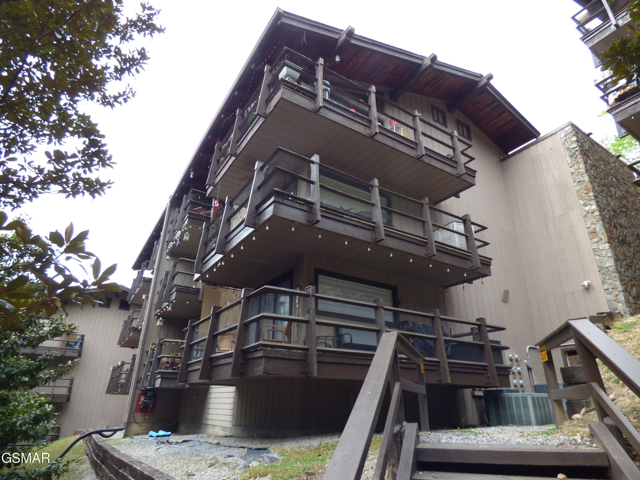 2nd image of 1081 Cove Road #APT 821, Sevierville, TN 37876 | MLS# 3508429