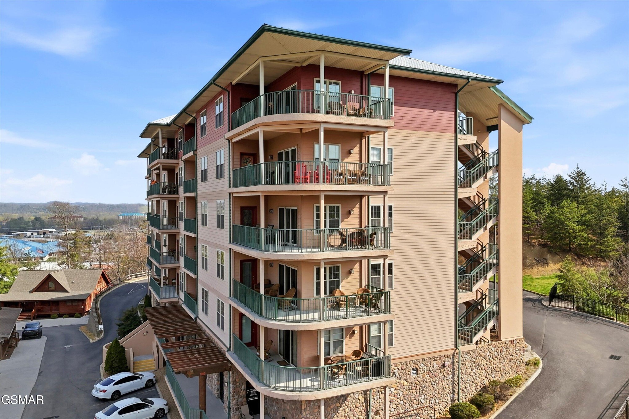 1st image of 410 Big Bear Way #UNIT 4005, Pigeon Forge, TN 37863 | MLS# 3525802