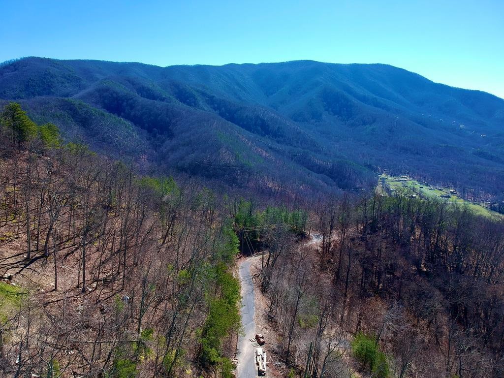 18th image of 2 Ravens Den Way, Sevierville, TN 37862 | MLS# 3524779
