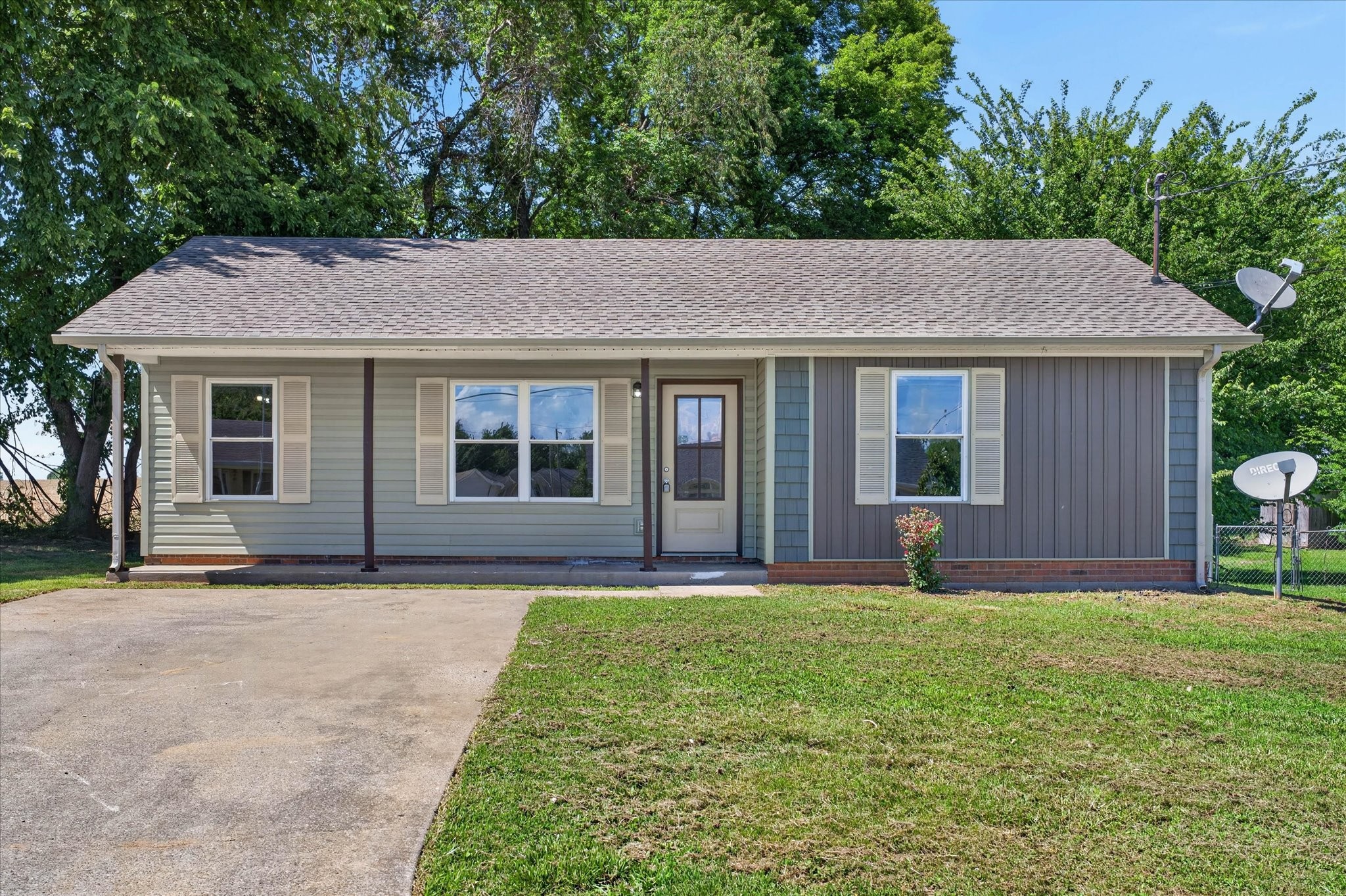 Homes for sale in Oak Grove, KY | 1647 Hannibal Dr, Oak Grove, KY 42262 | MLS# 3242327