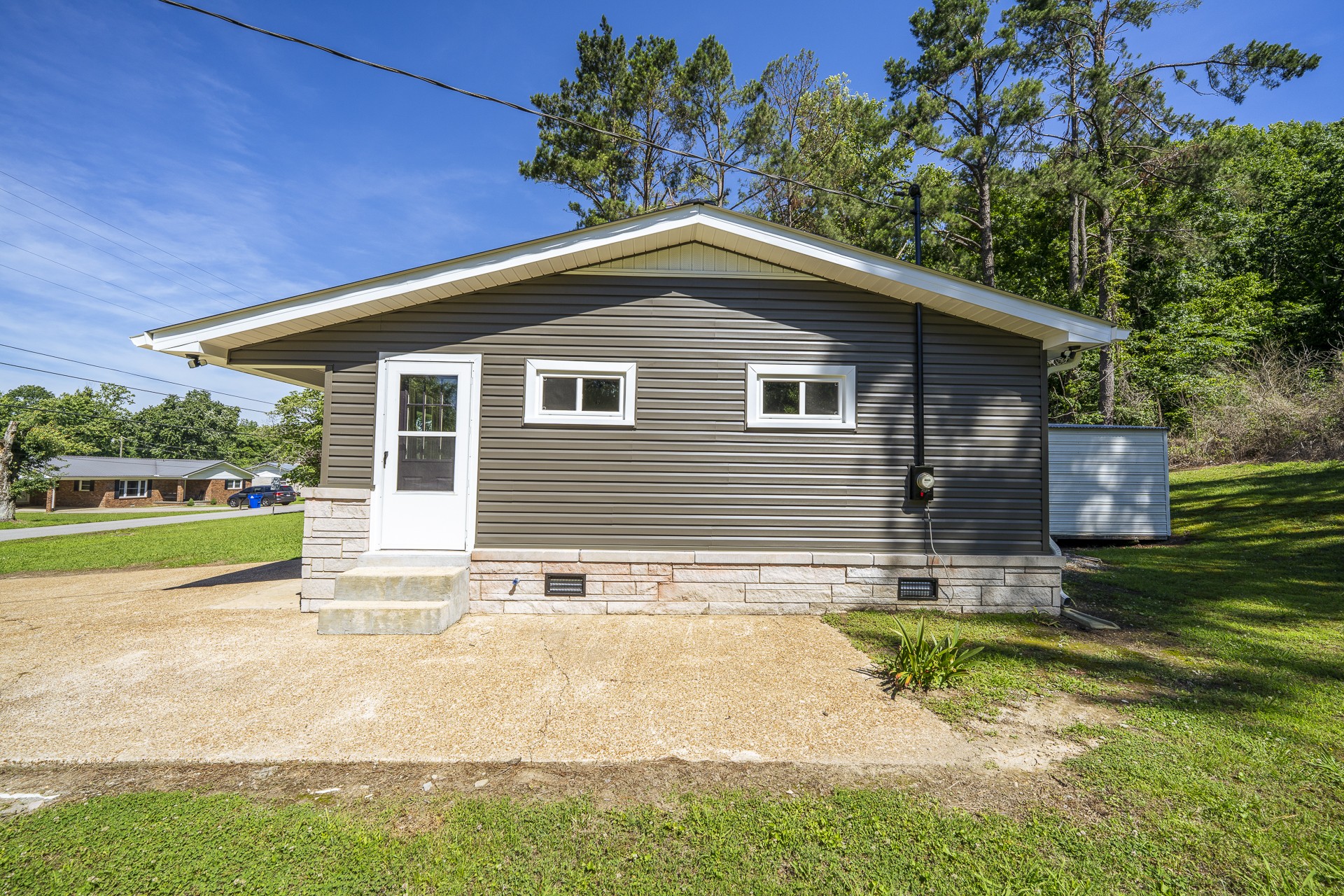 Homes for sale in Waynesboro, TN | 429 Hurricane Meadows Dr, Waynesboro, TN 38485 | MLS# 3242467