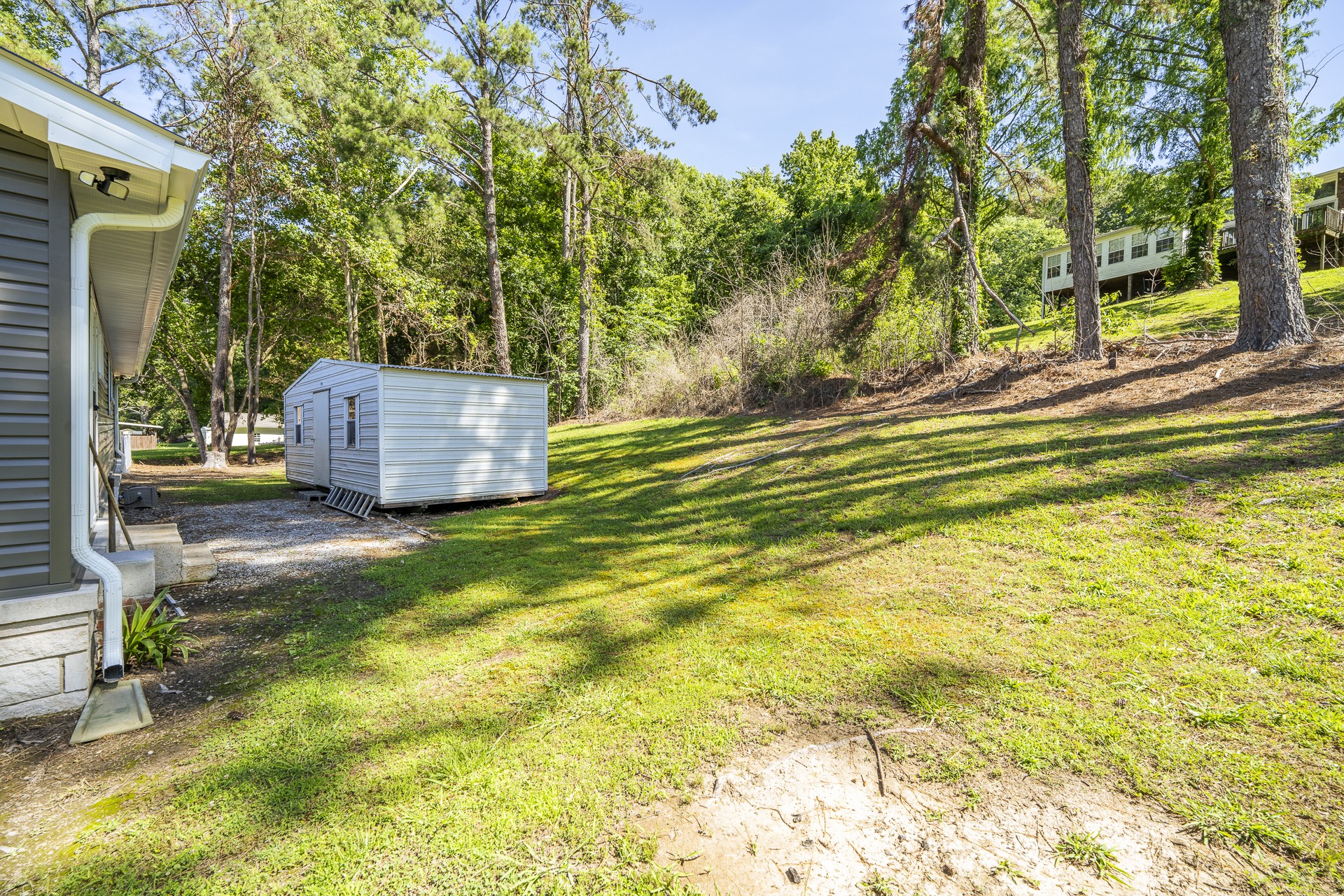 Homes for sale in Waynesboro, TN | 429 Hurricane Meadows Dr, Waynesboro, TN 38485 | MLS# 3242467