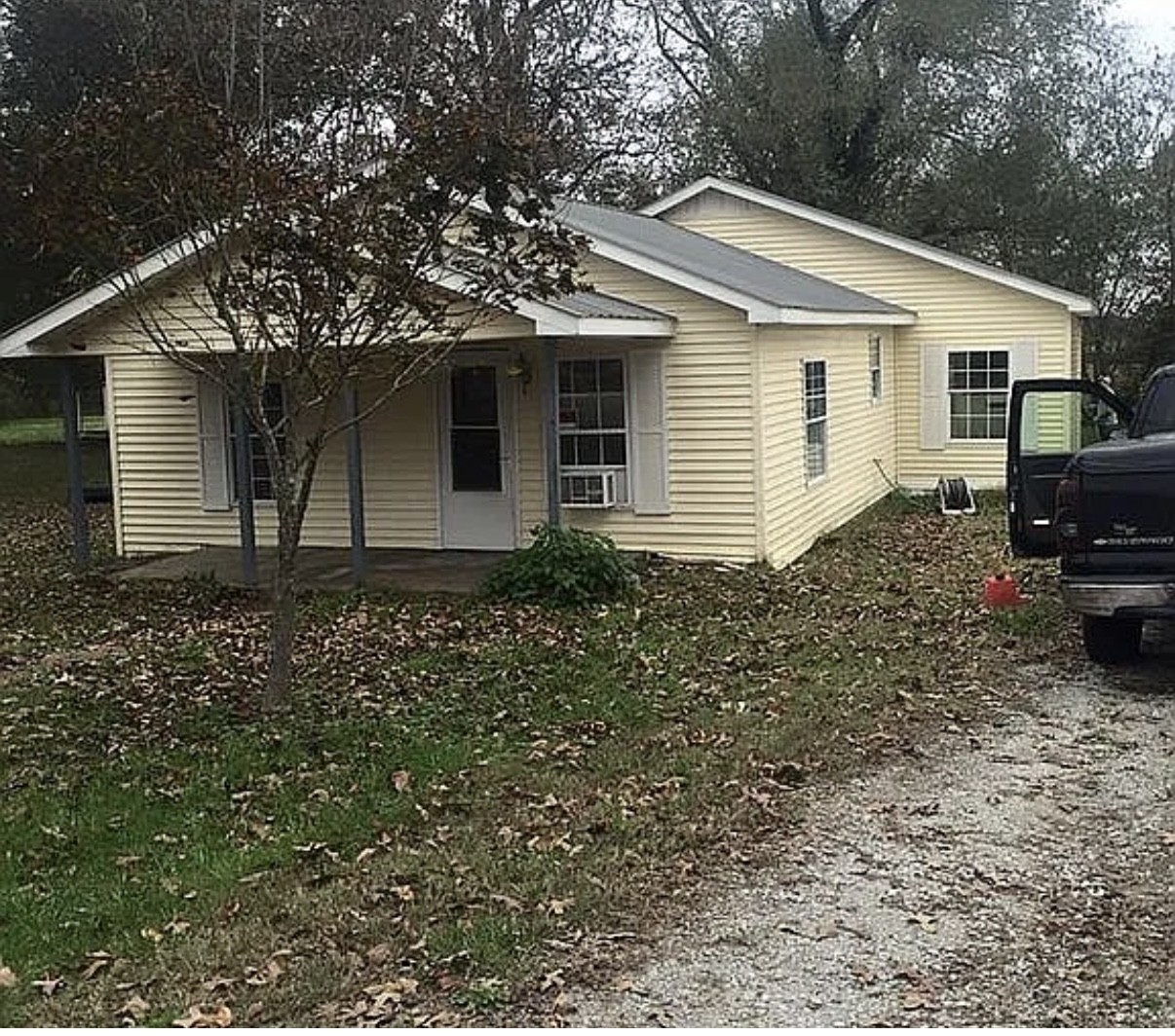 Homes for sale in Huntland, TN | 319 Alabama St, Huntland, TN 37345 | MLS# 3243033