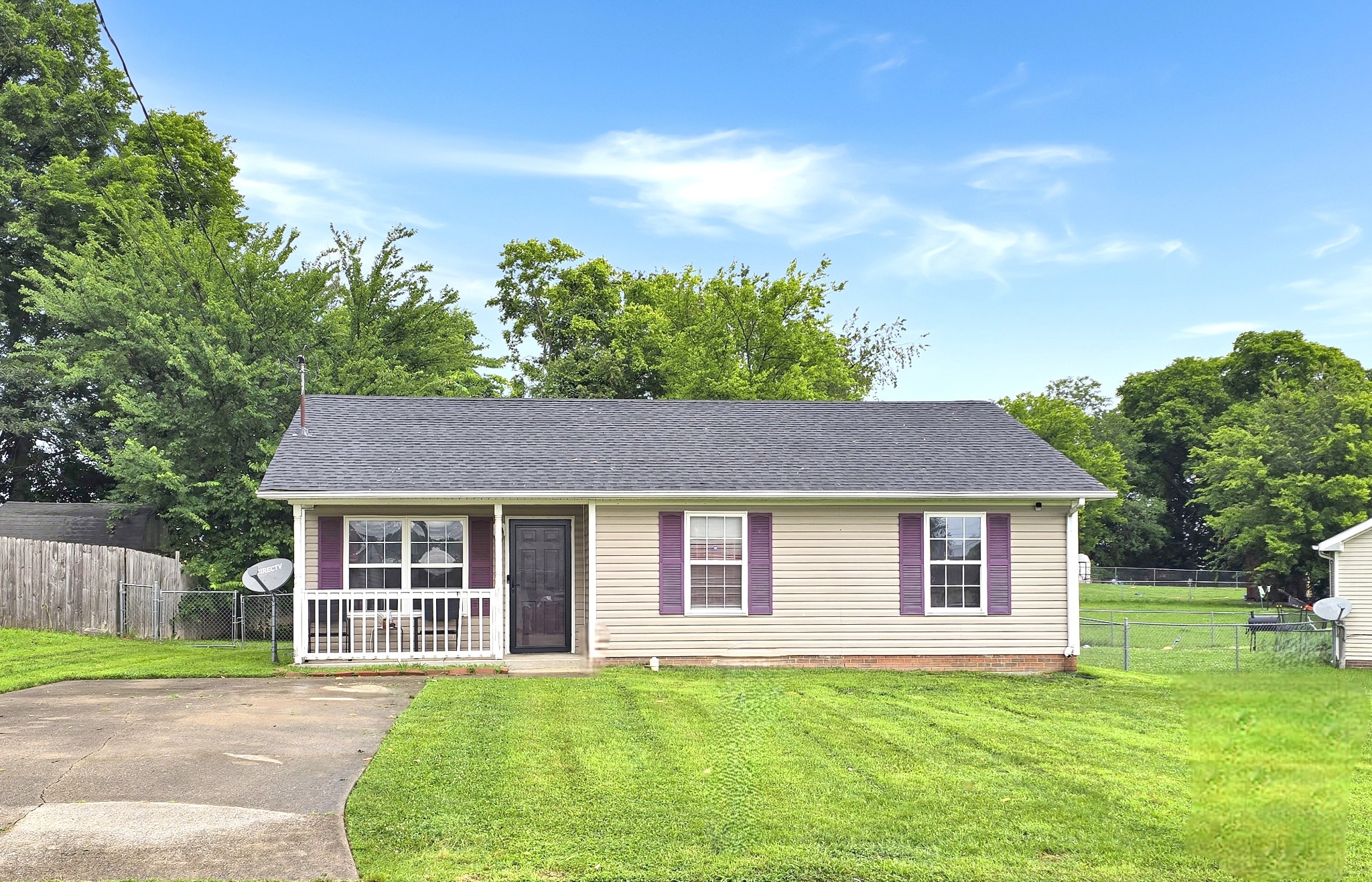 Homes for sale in Oak Grove, KY | 1645 Hannibal Dr, Oak Grove, KY 42262 | MLS# 3244325