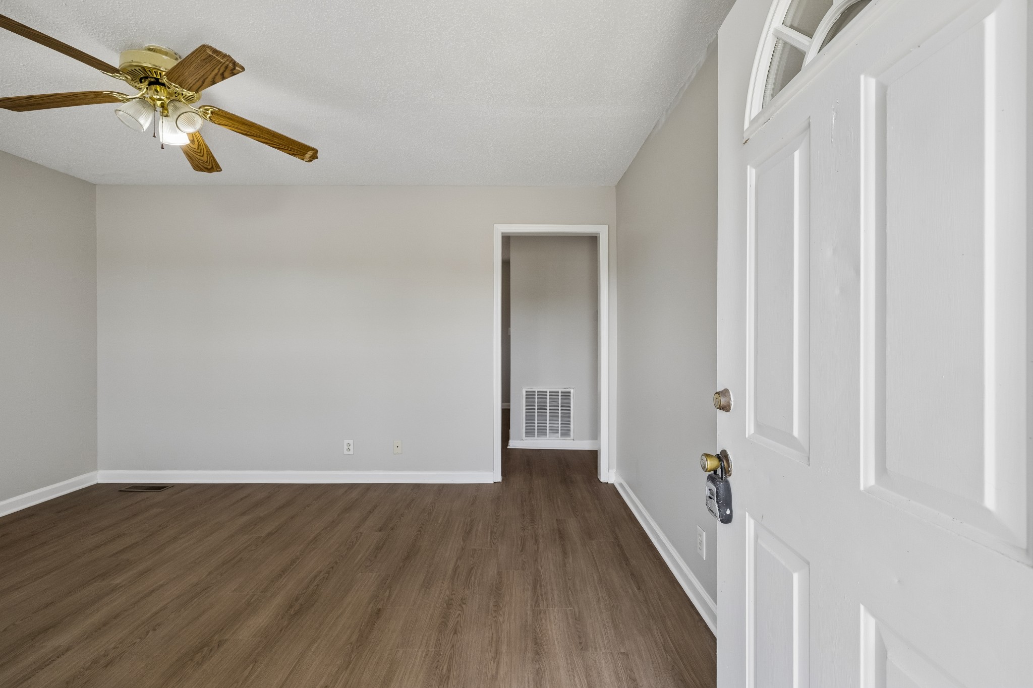 4th image of 1030 Bush Ave, Oak Grove, KY 42262 | MLS# 3520446