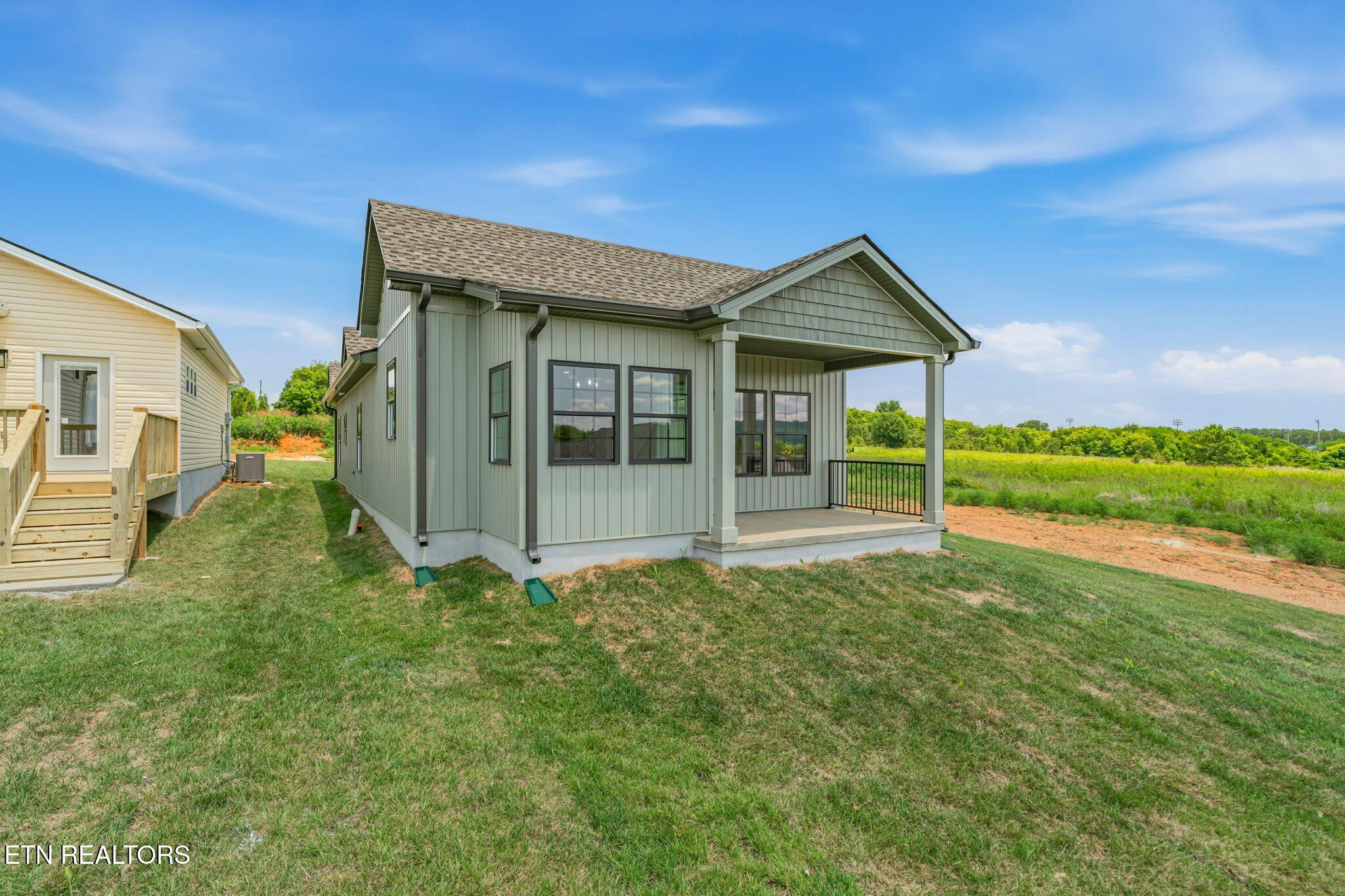 3rd image of 1034 Wentford Ave, Sweetwater, TN 37874 | MLS# 3520231