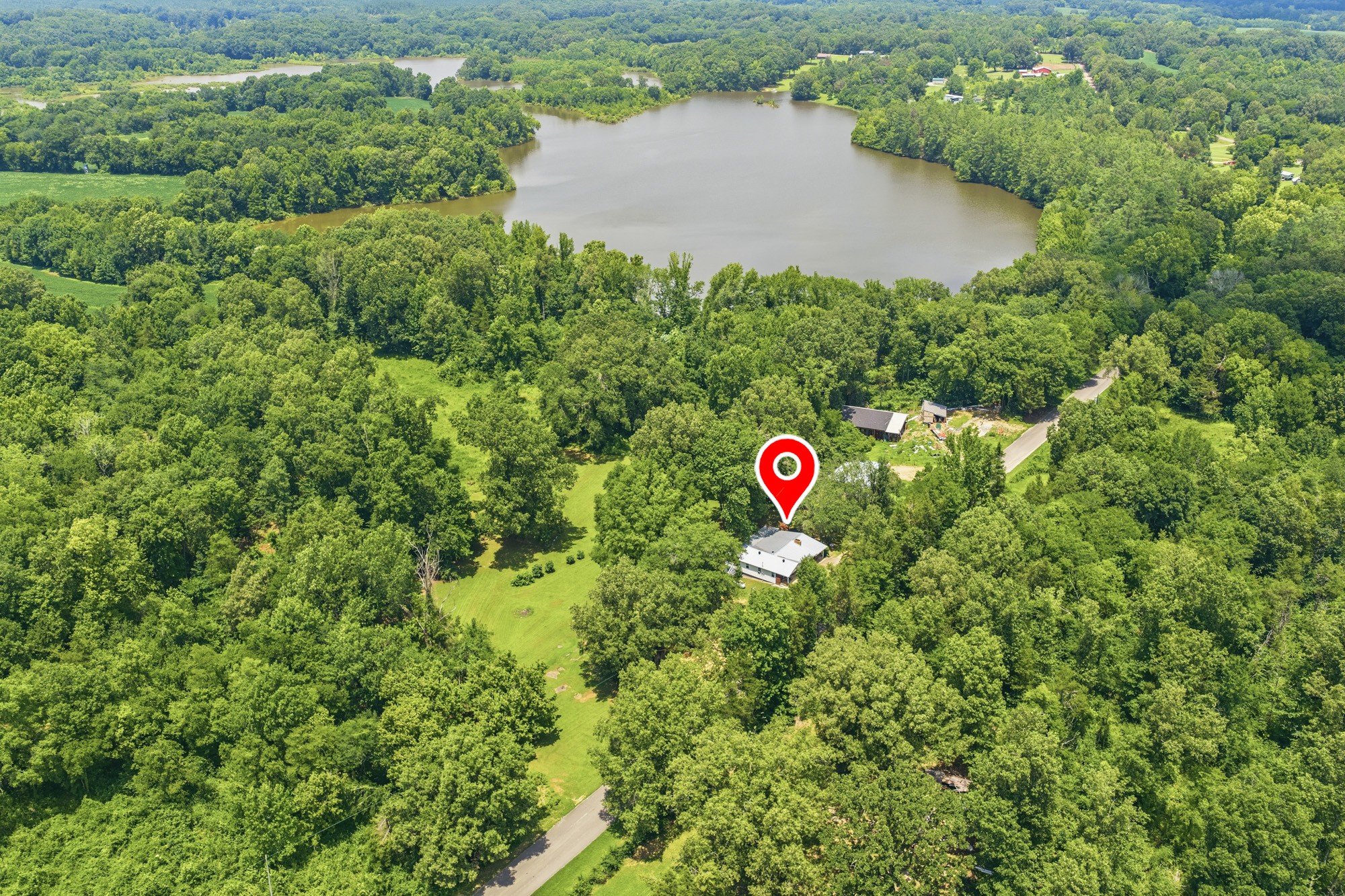 Homes for sale in Decaturville, TN | 8120 Mount Carmel Rd, Decaturville, TN 38329 | MLS# 3270435