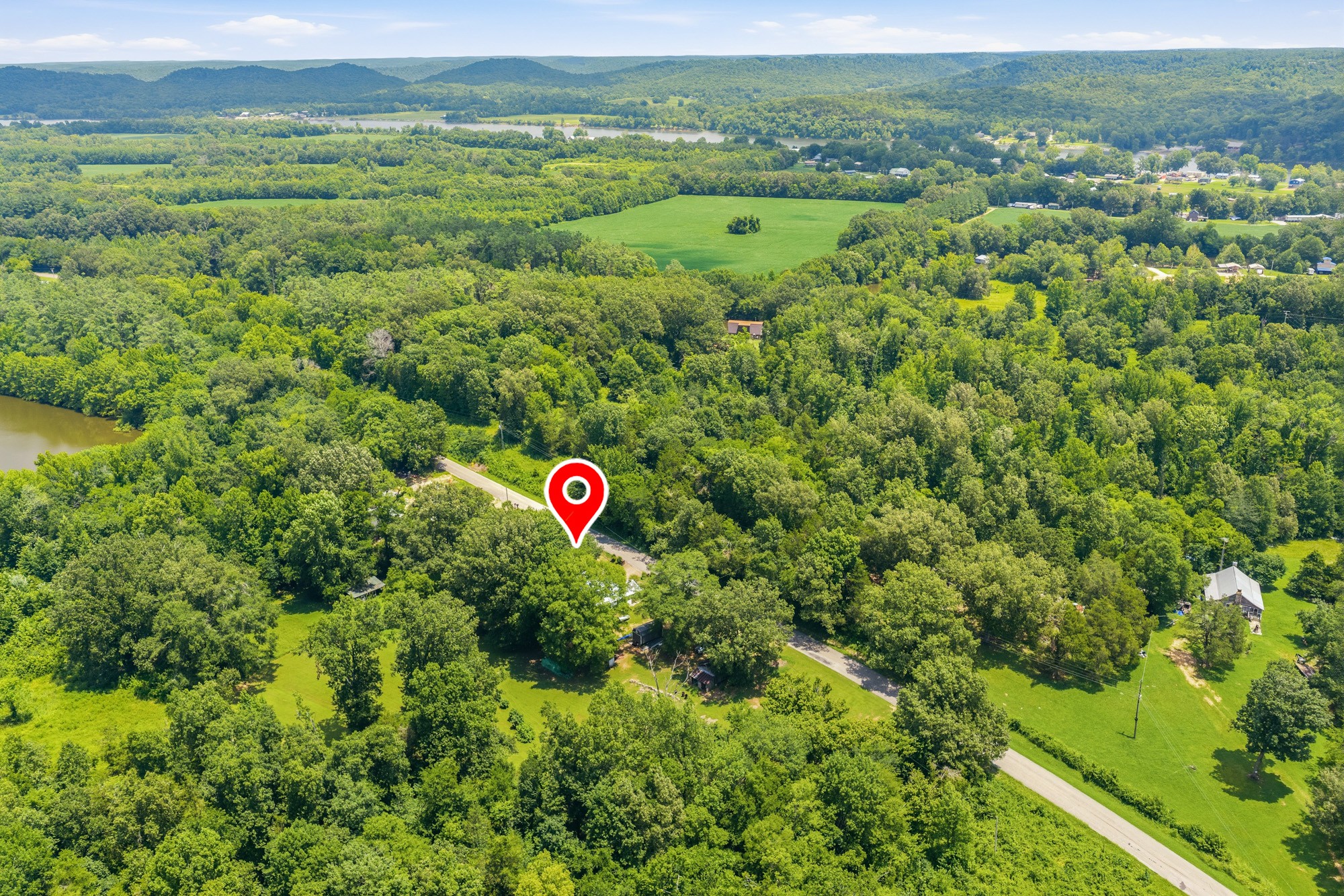 Homes for sale in Decaturville, TN | 8120 Mount Carmel Rd, Decaturville, TN 38329 | MLS# 3270435