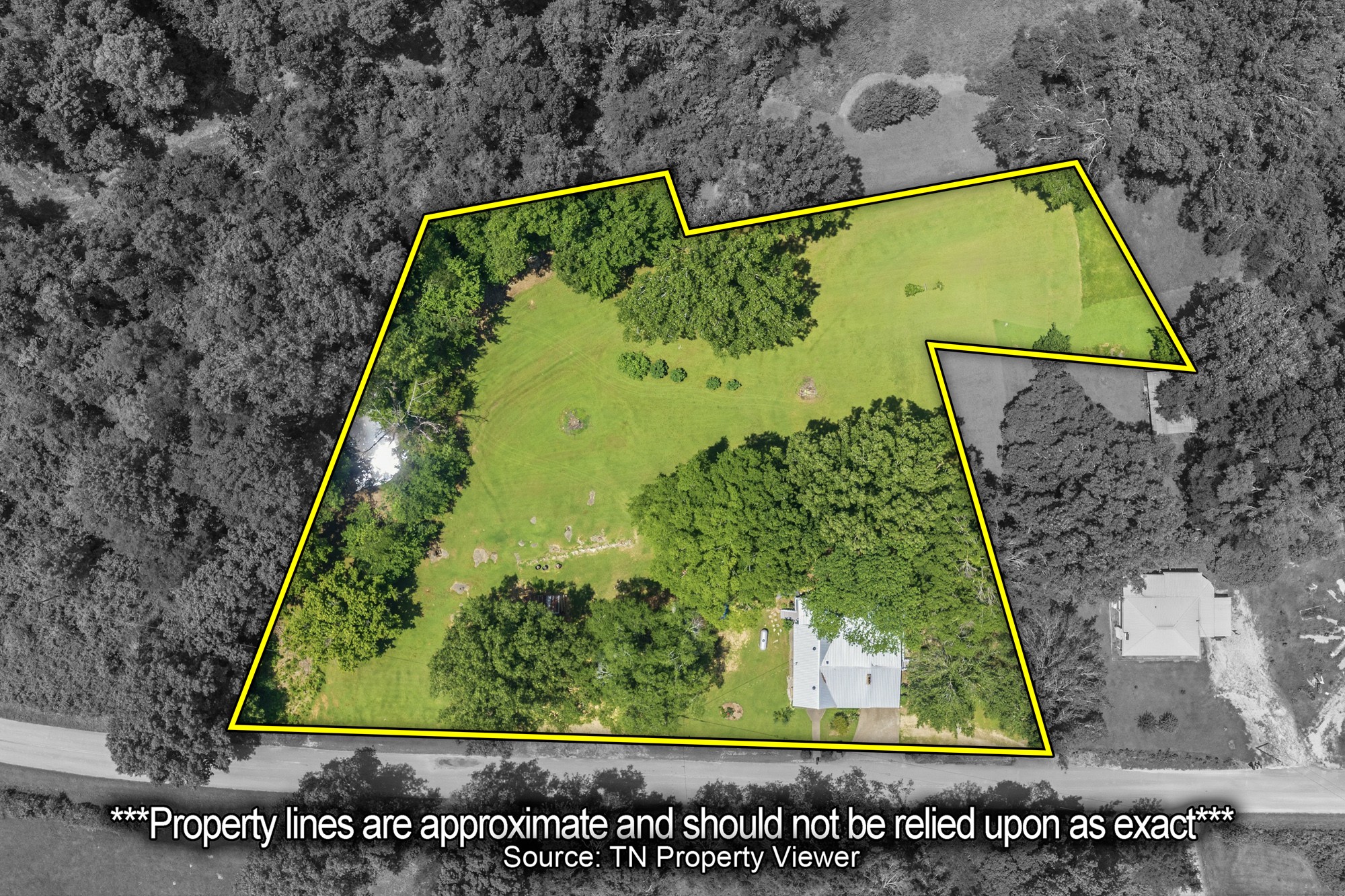 Homes for sale in Decaturville, TN | 8120 Mount Carmel Rd, Decaturville, TN 38329 | MLS# 3270435