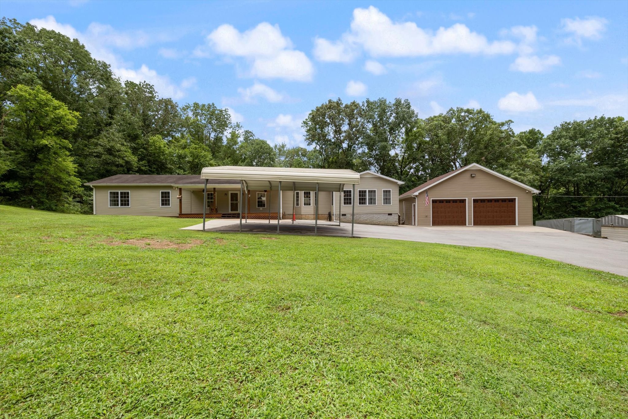 Homes for sale in Springfield, TN | 3044 Henderson Rd, Springfield, TN 37172 | MLS# 3260153