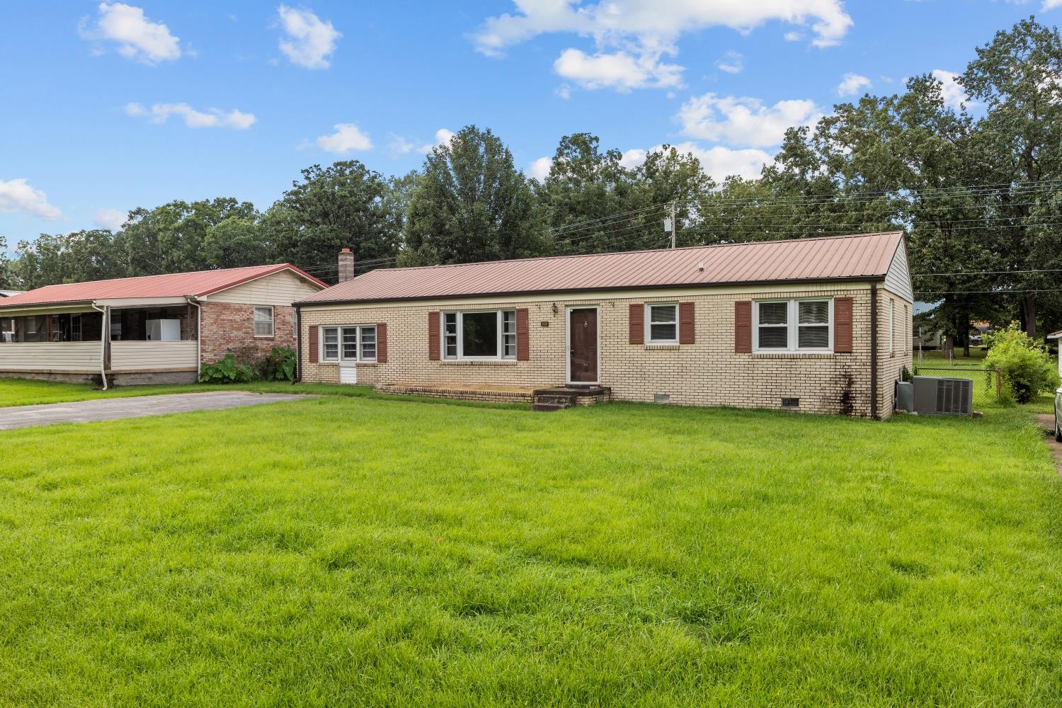 Homes for sale in New Johnsonville, TN | 451 Carman Ave, New Johnsonville, TN 37134 | MLS# 3262736