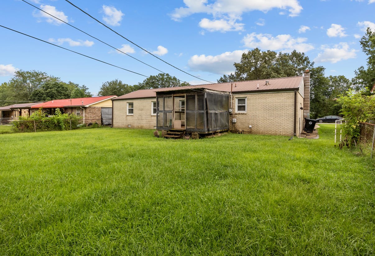 Homes for sale in New Johnsonville, TN | 451 Carman Ave, New Johnsonville, TN 37134 | MLS# 3262736
