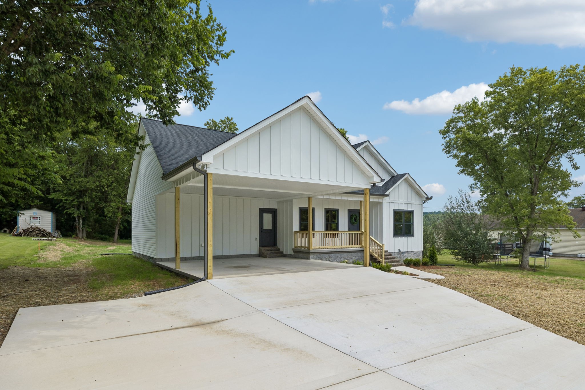 Homes for sale in Gordonsville, TN | 295 Meadow Dr, Gordonsville, TN 38563 | MLS# 3272100