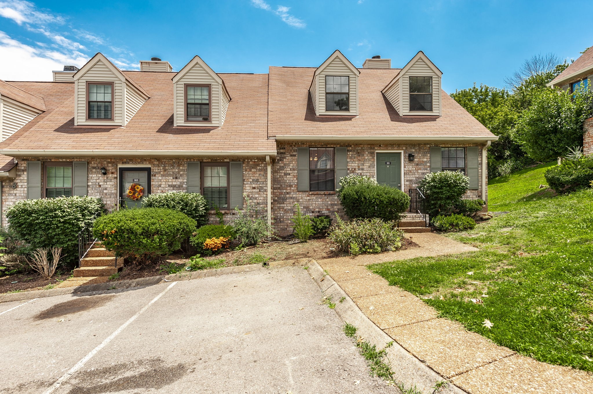 3rd image of 101 Deerpoint Ln, Hendersonville, TN 37075 | MLS# 3269458