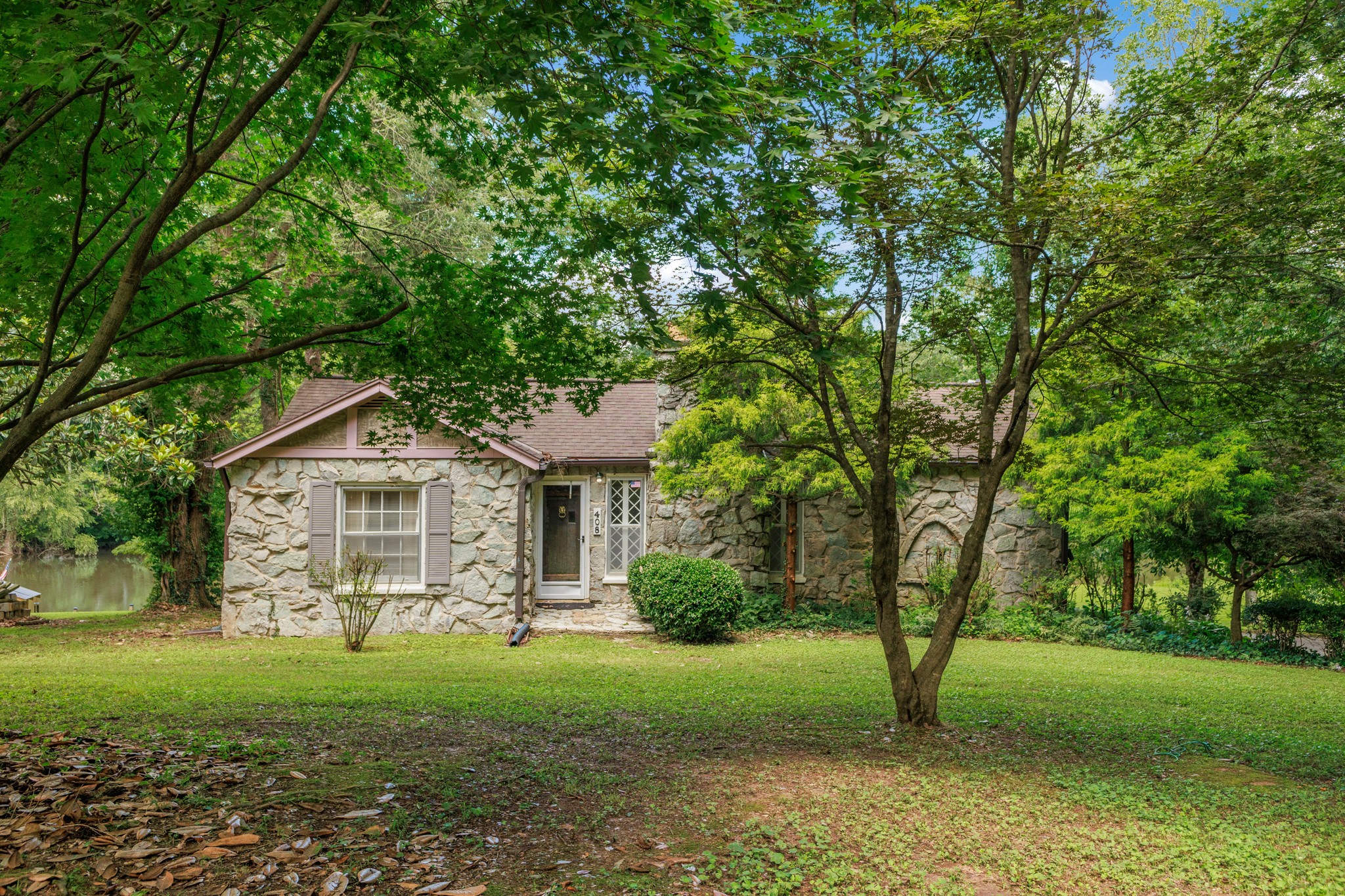 2nd image of 408 Westwood Dr, Mc Minnville, TN 37110 | MLS# 3270666