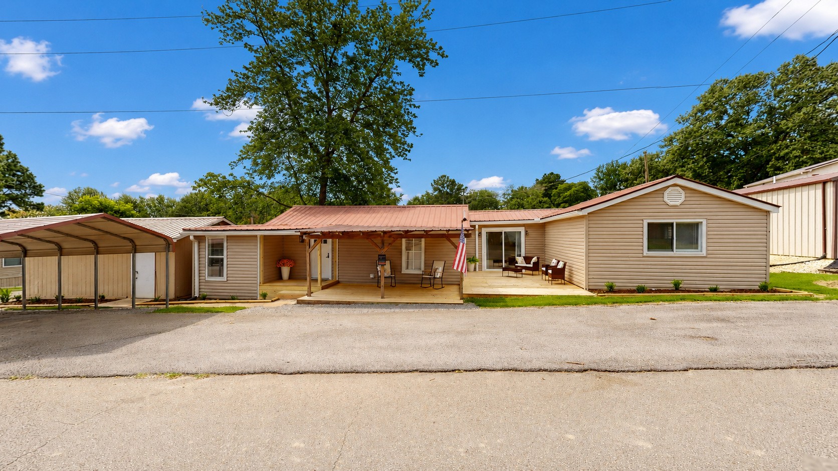 Homes for sale in Springville, TN | 146 Lakeshore Dr, Springville, TN 38256 | MLS# 3288373