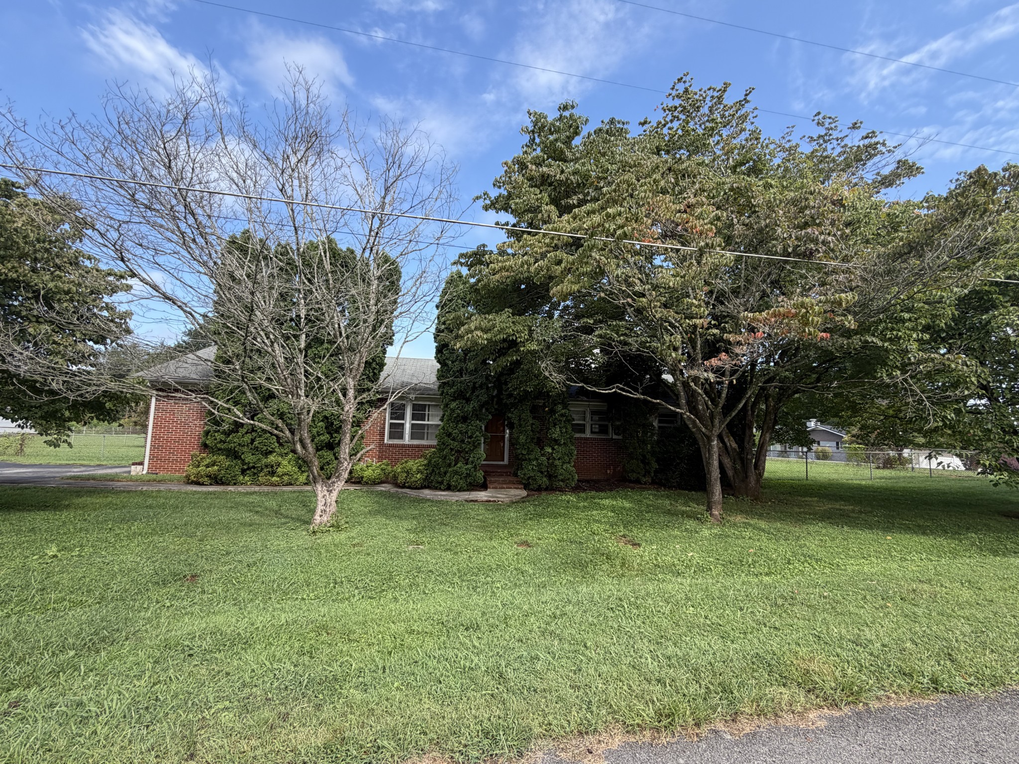 1st image of 207 Melody Ln, Winchester, TN 37398 | MLS# 3320580