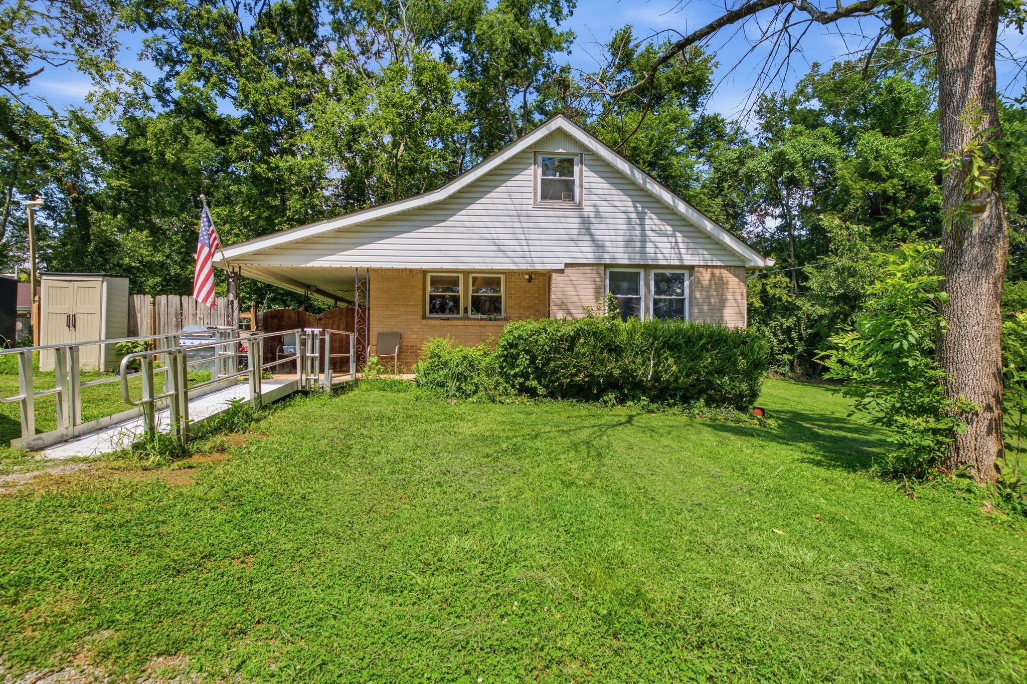 1st image of 216 Walton Ferry Rd, Hendersonville, TN 37075 | MLS# 3287894